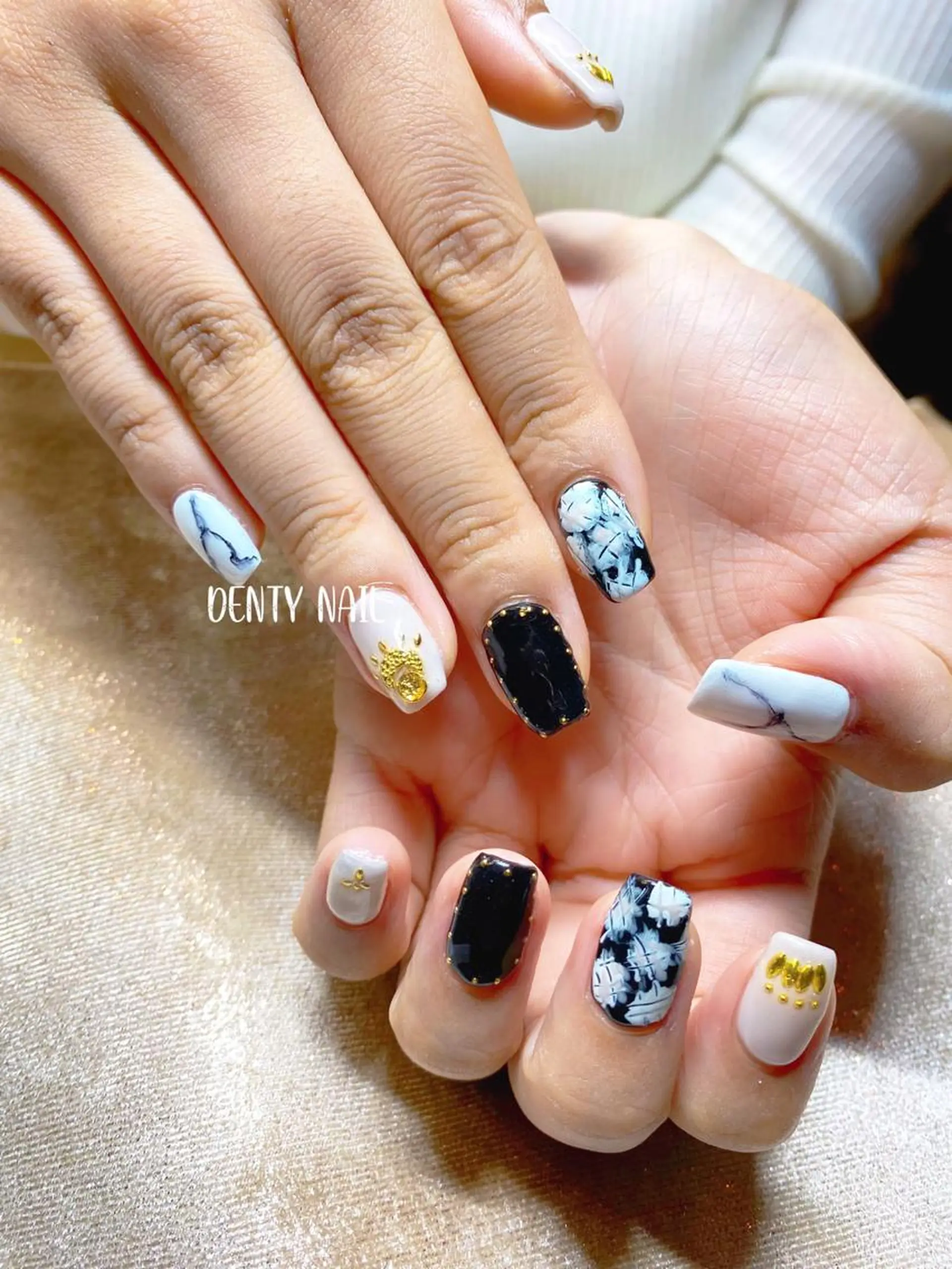 ネイル ハンドネイル DENTY NAIL所属・DENTY NAIL -ArtRoom-のネイルデザイン