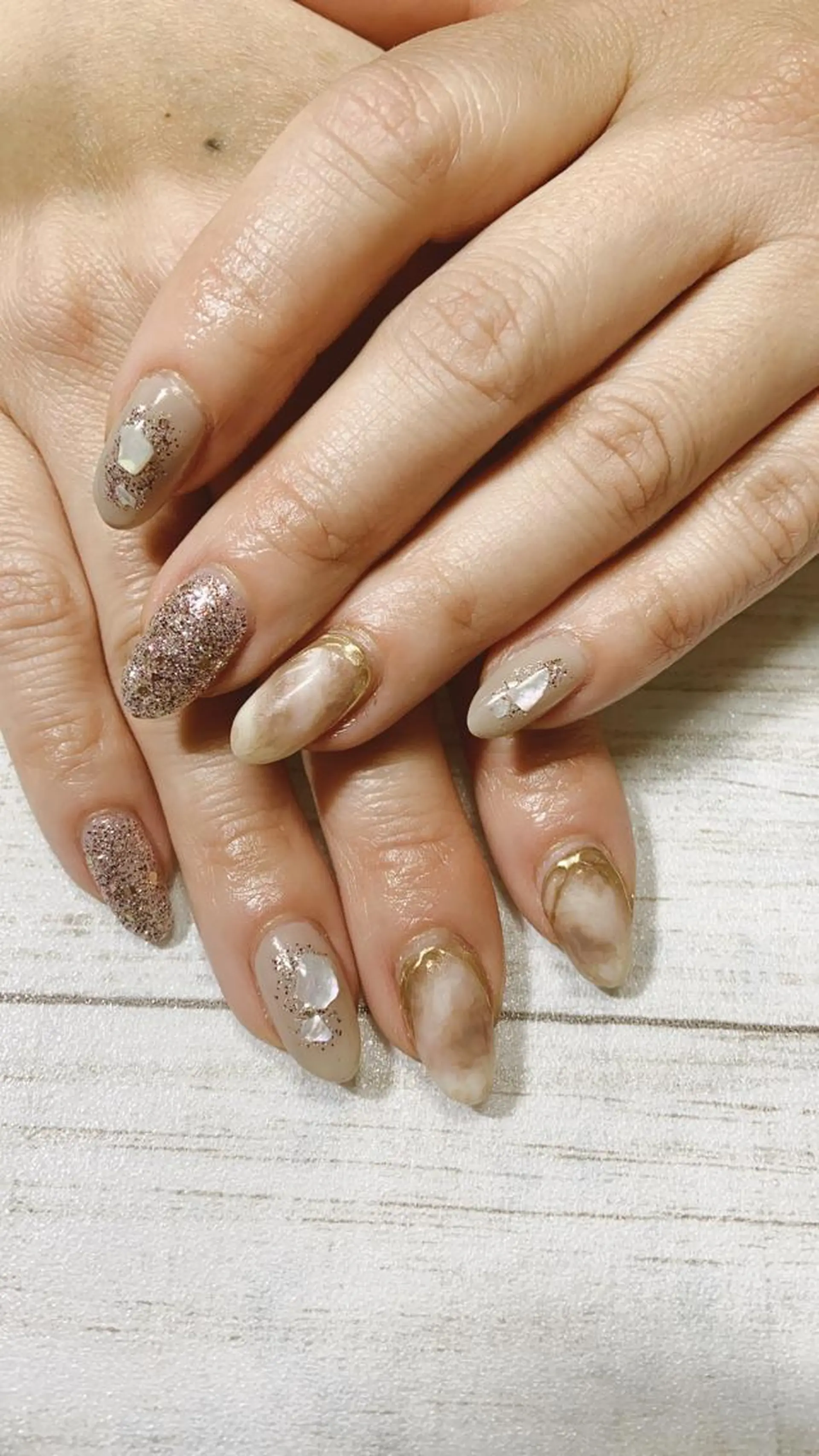ネイル ハンドネイル フットネイル Lokahi NAILのネイルデザイン