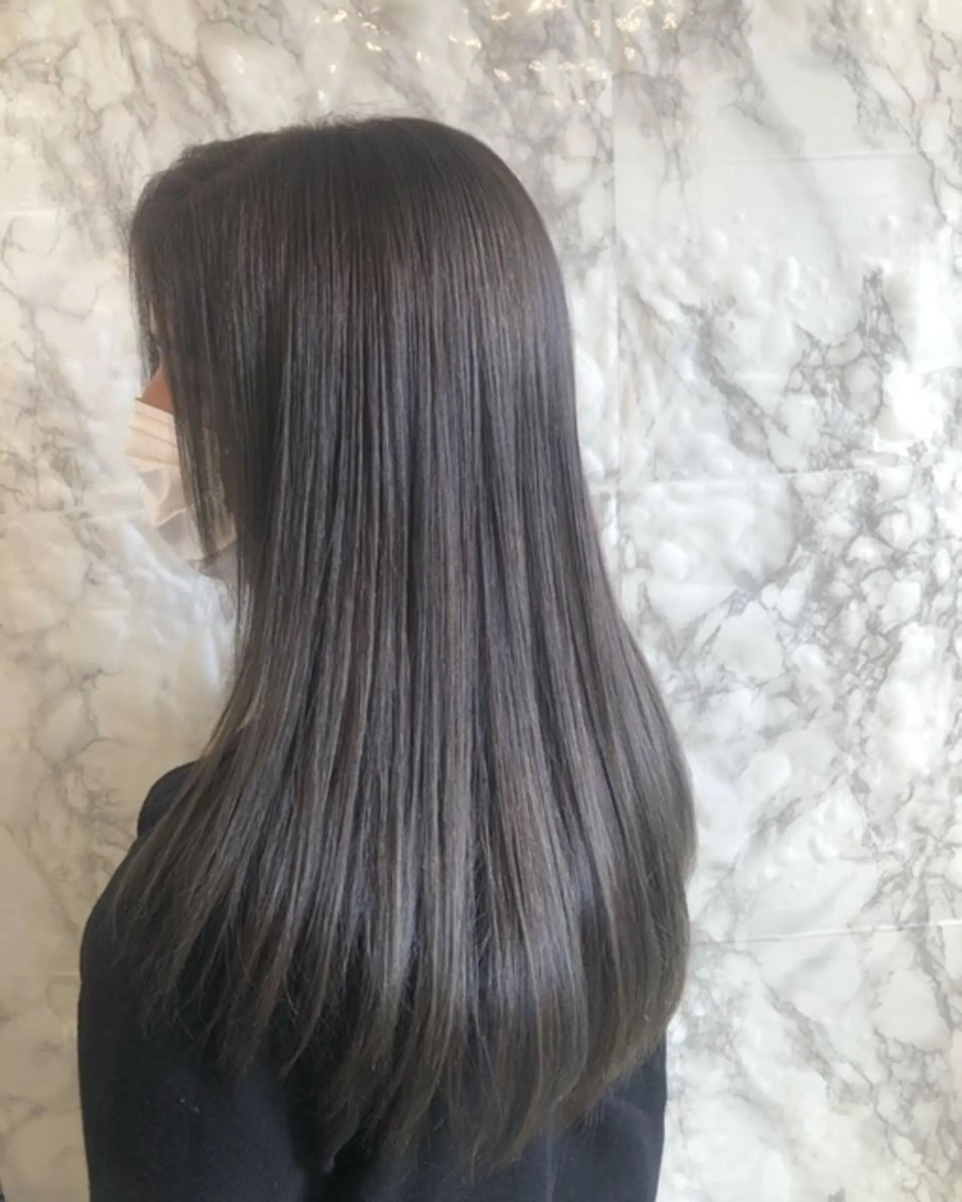 ロング カラー ブリーチ 透明感カラー グレージュ ブリーチなしカラー ヘアカラー トリートメント 🟦西荻窪ハイトーン 艶髪Yu-Ji🟦のヘアスタイル