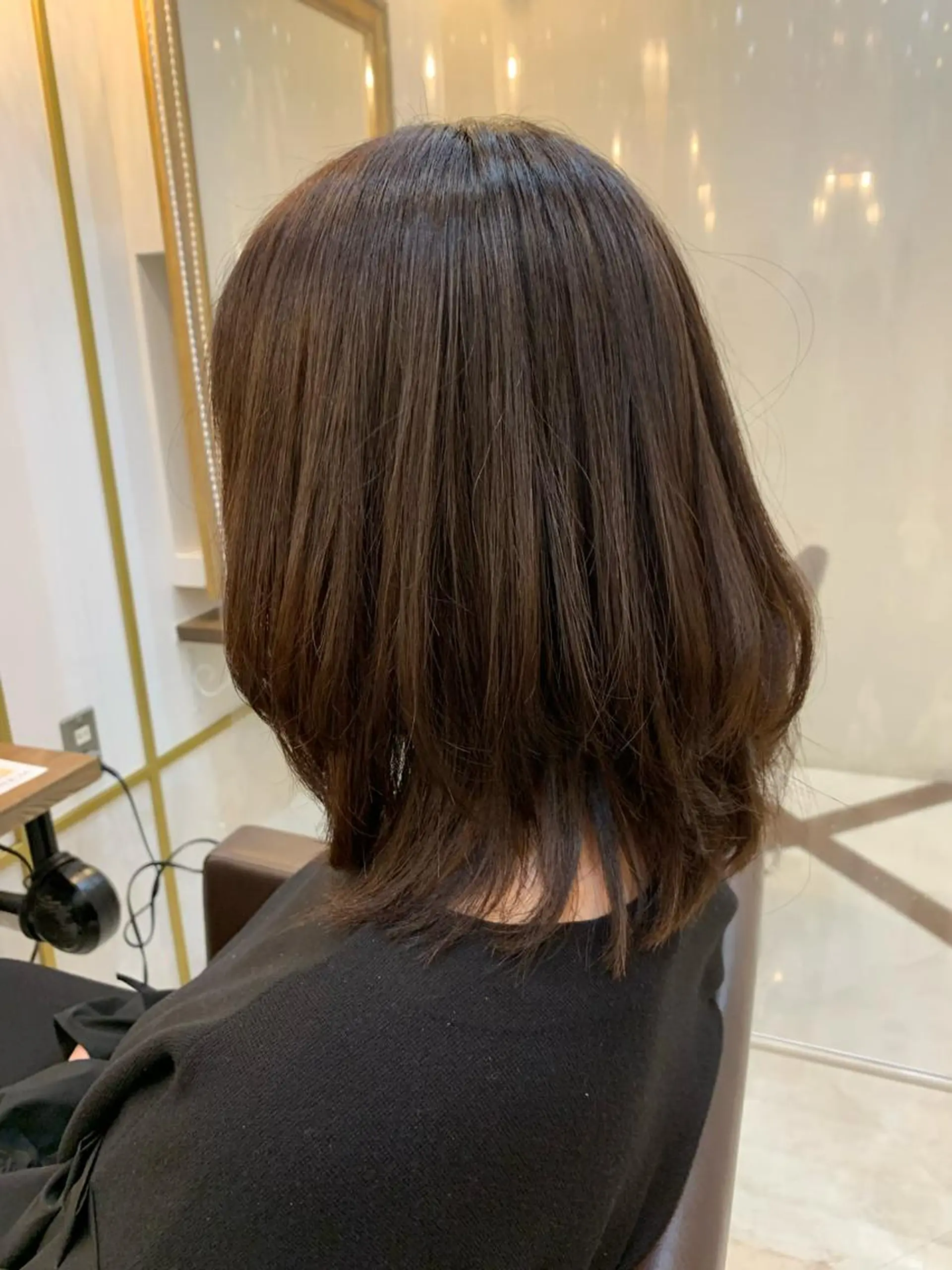 ミディアム カラー レイヤーカット REM_aokijima所属・土屋 竣奨のヘアスタイル
