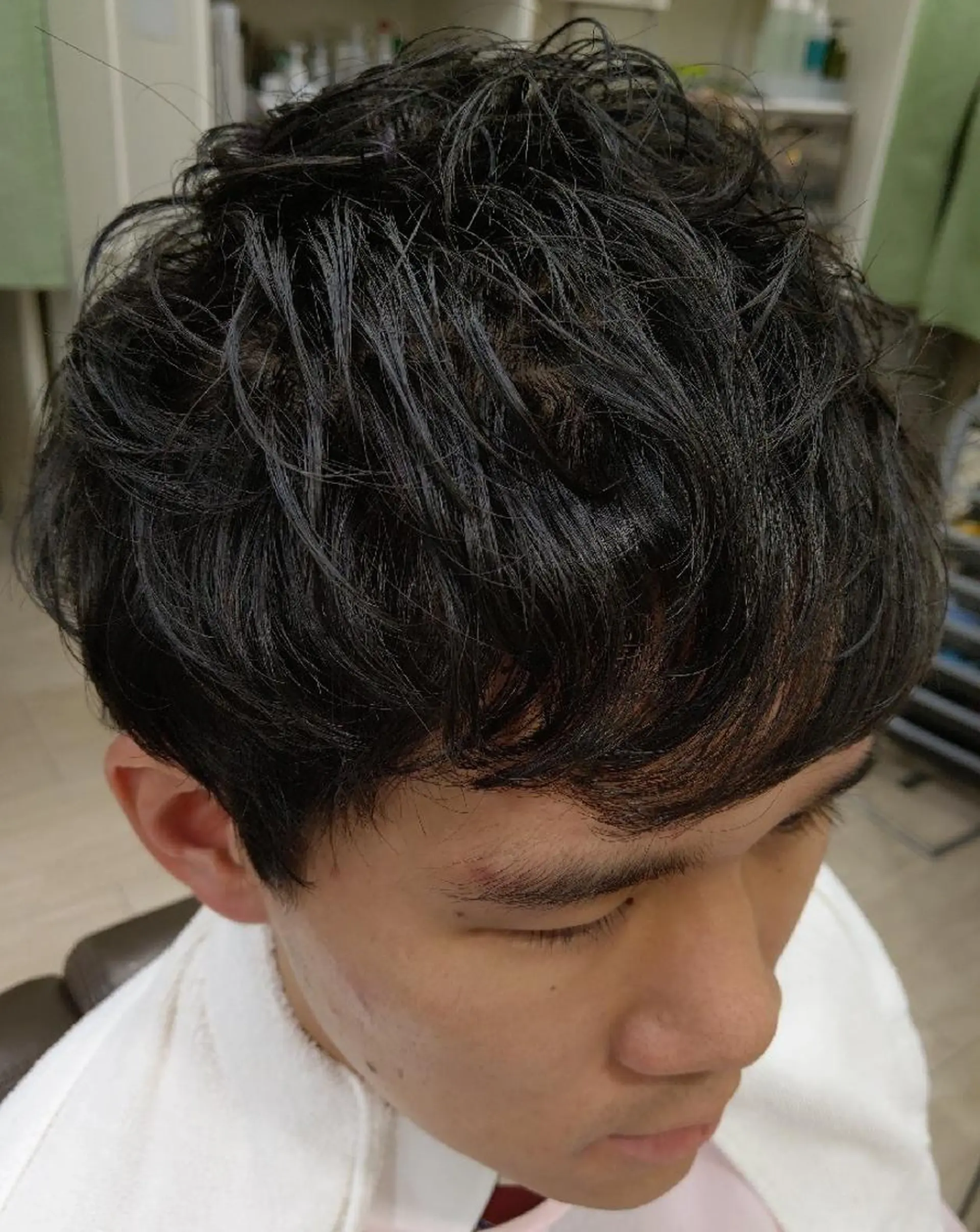 ミディアム パーマ 渡邉 直登のヘアスタイル