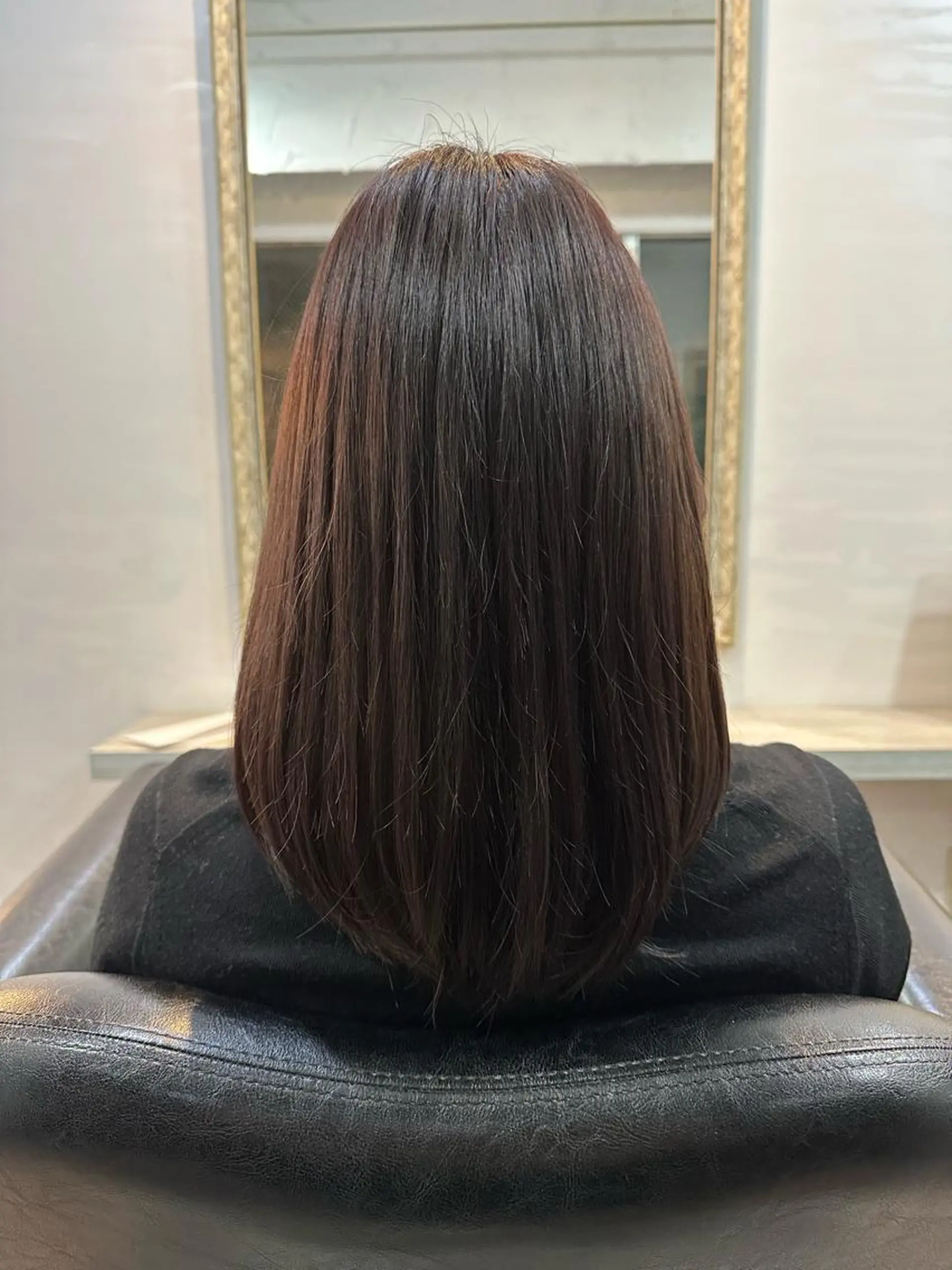 ミディアム カラー カット ヘアカラー トリートメント 庭山 理沙のヘアスタイル
