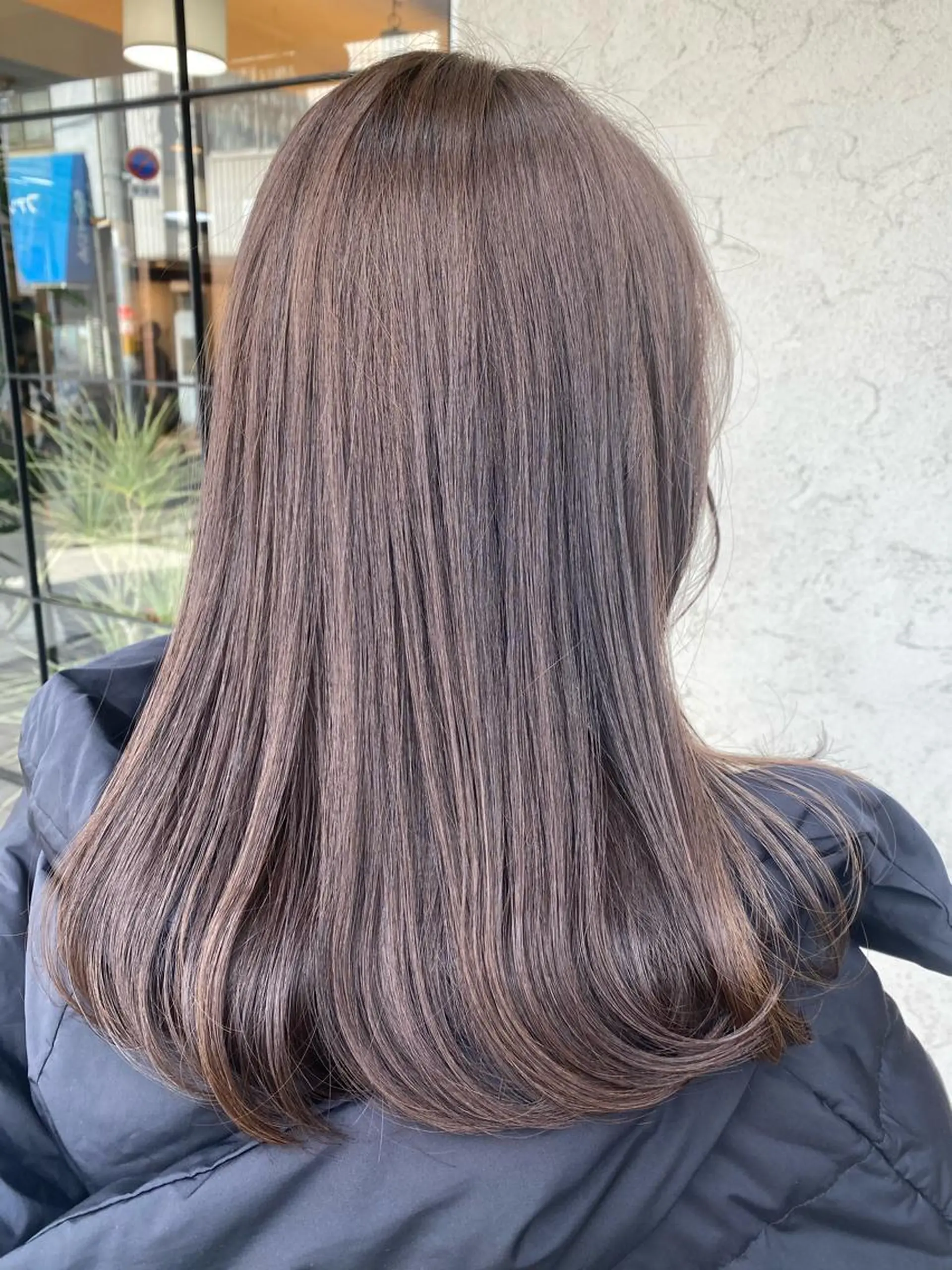 ロング カット ヘアカラー トリートメント しもかわ かほのヘアスタイル