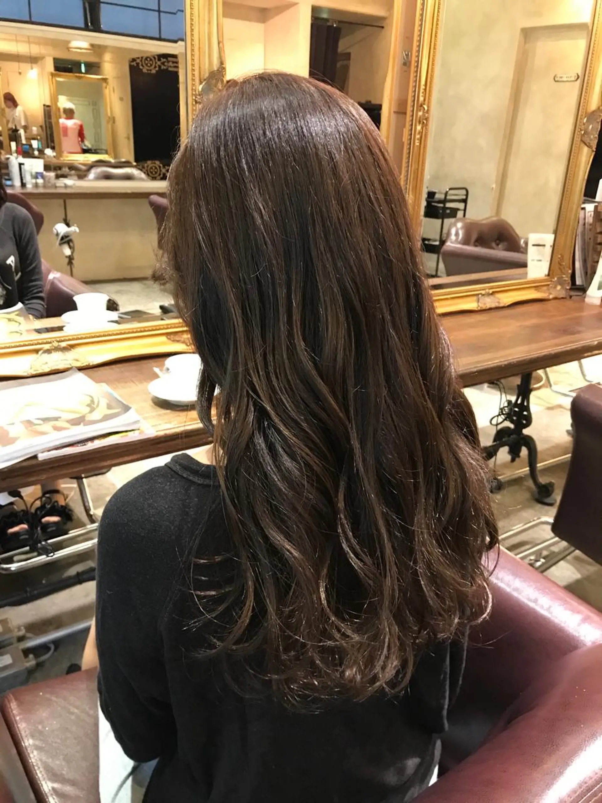 ロング カラー ヘアアレンジ イルミナカラー 🌈髪質改善💕 縮毛矯正✨青木まで✨のヘアスタイル