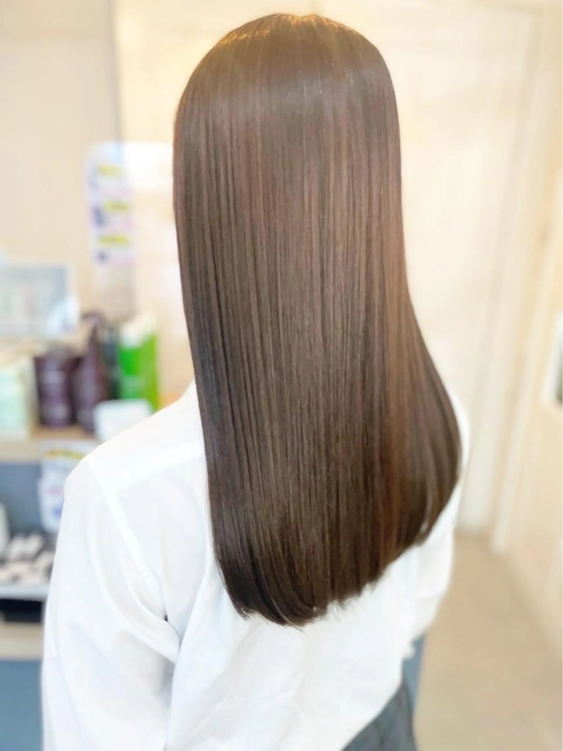 ロング カット ヘアカラー 河端 悠花のヘアスタイル