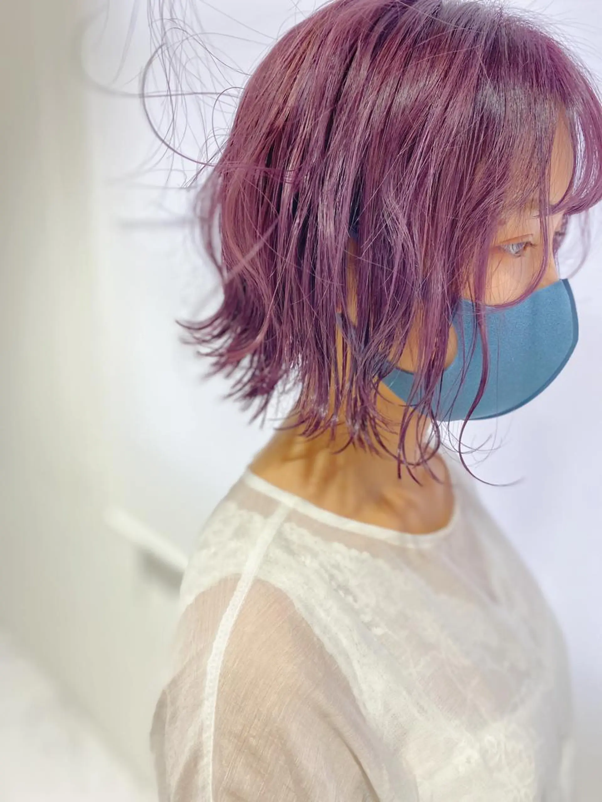 ショート カラー カシス ボブ カット ヘアカラー 新井 広之のヘアスタイル