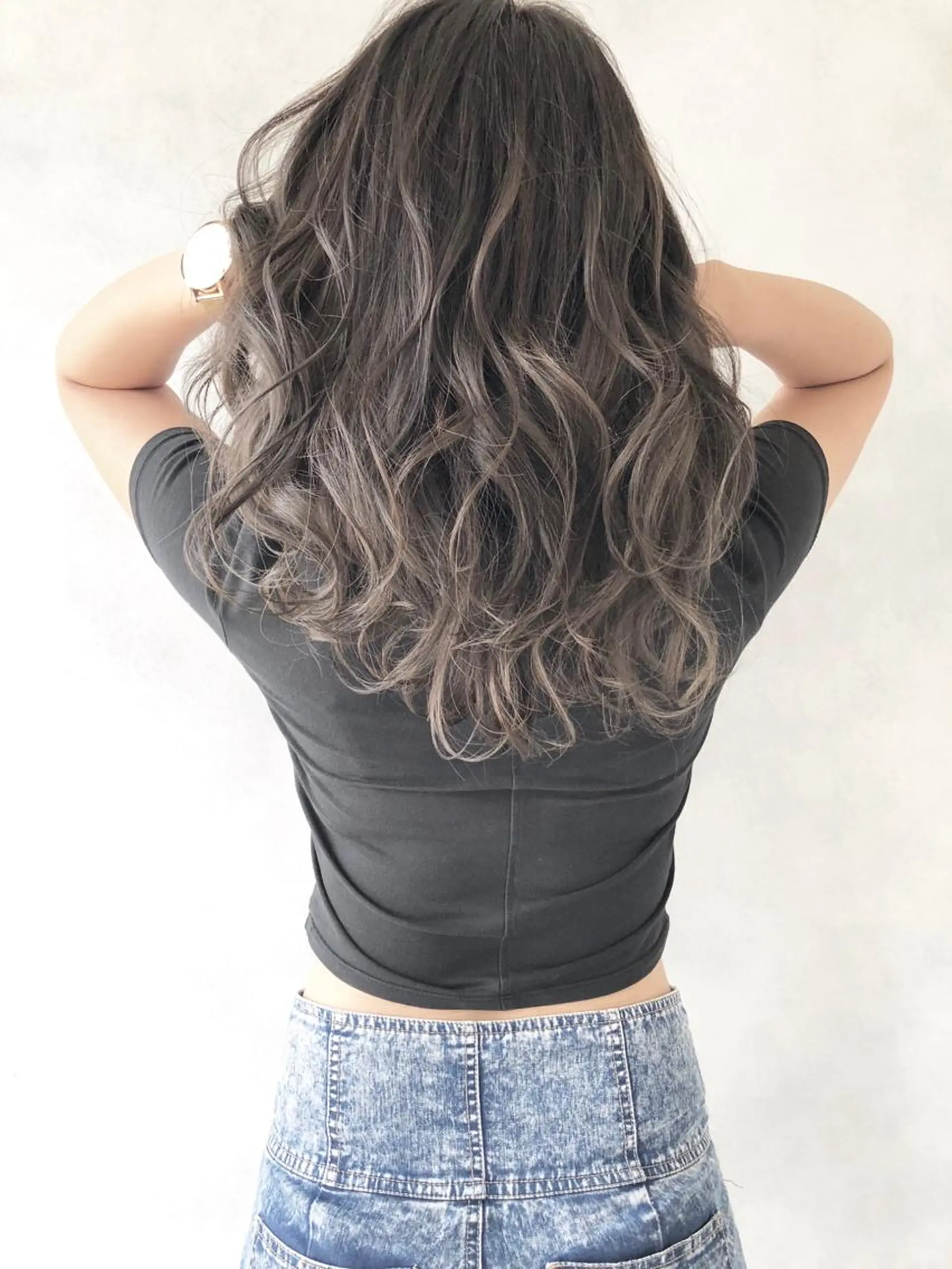 ロング 外国人風カラー ハイライト ヘアカラー トリートメント 小澤大輔 YOLO hairのヘアスタイル