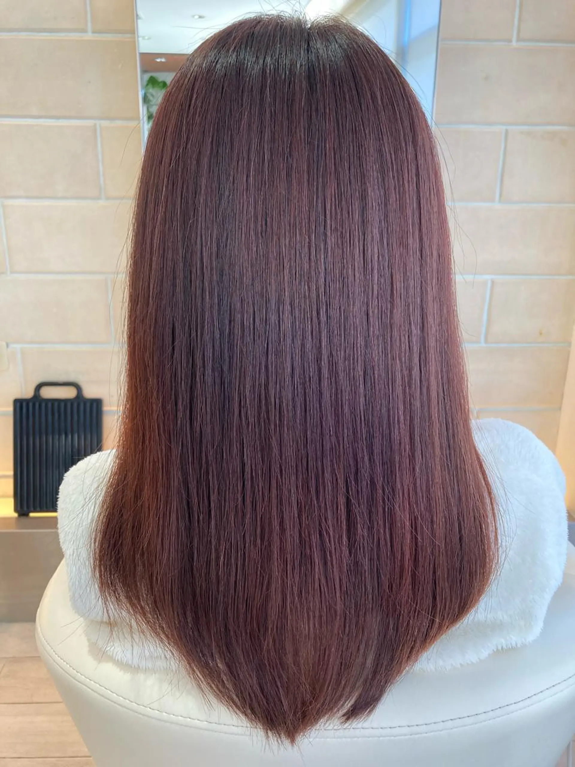 カラー 根本 剛史のヘアスタイル