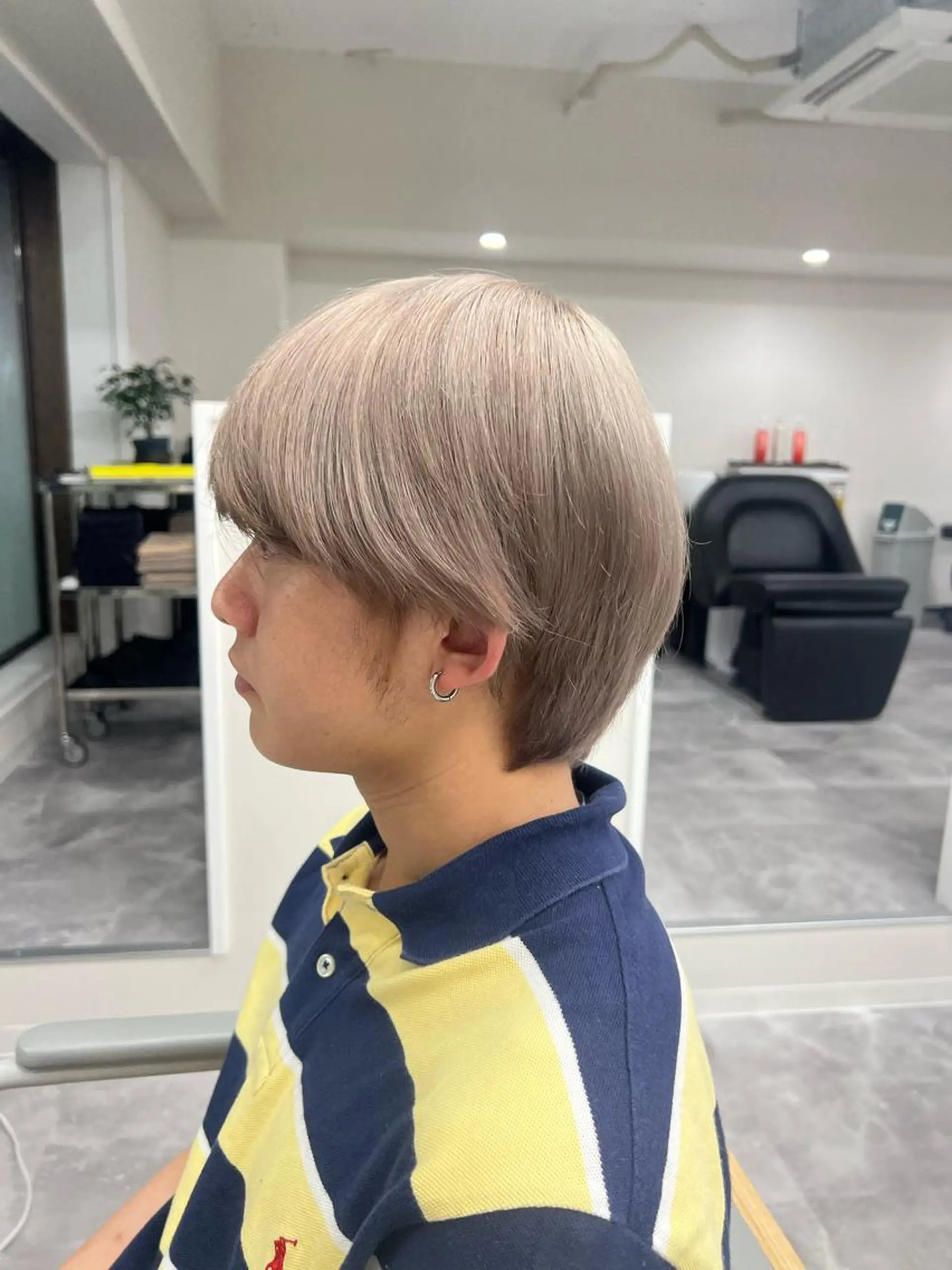 カラー メンズ カット ヘアカラー トリートメント ヘアセット PARK.なんば本店 ミルボンAujua認定サロン[パーク]所属・辻優太/ハイトーン/ デザインカラー🥀のヘアスタイル