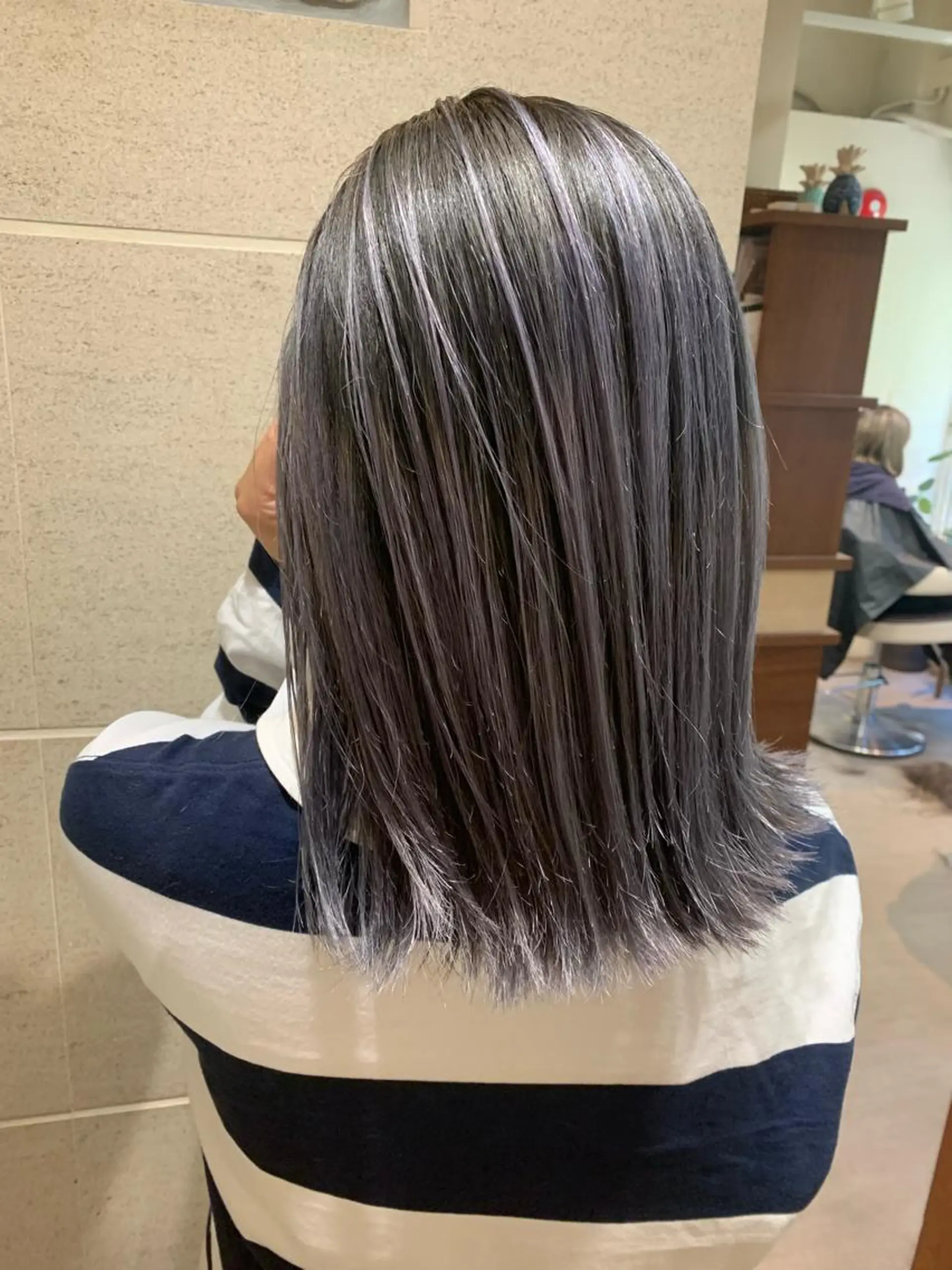 セミロング カラー ヘアカラー トリートメント salonLEPIA ヒロ 矢場町 栄のヘアスタイル