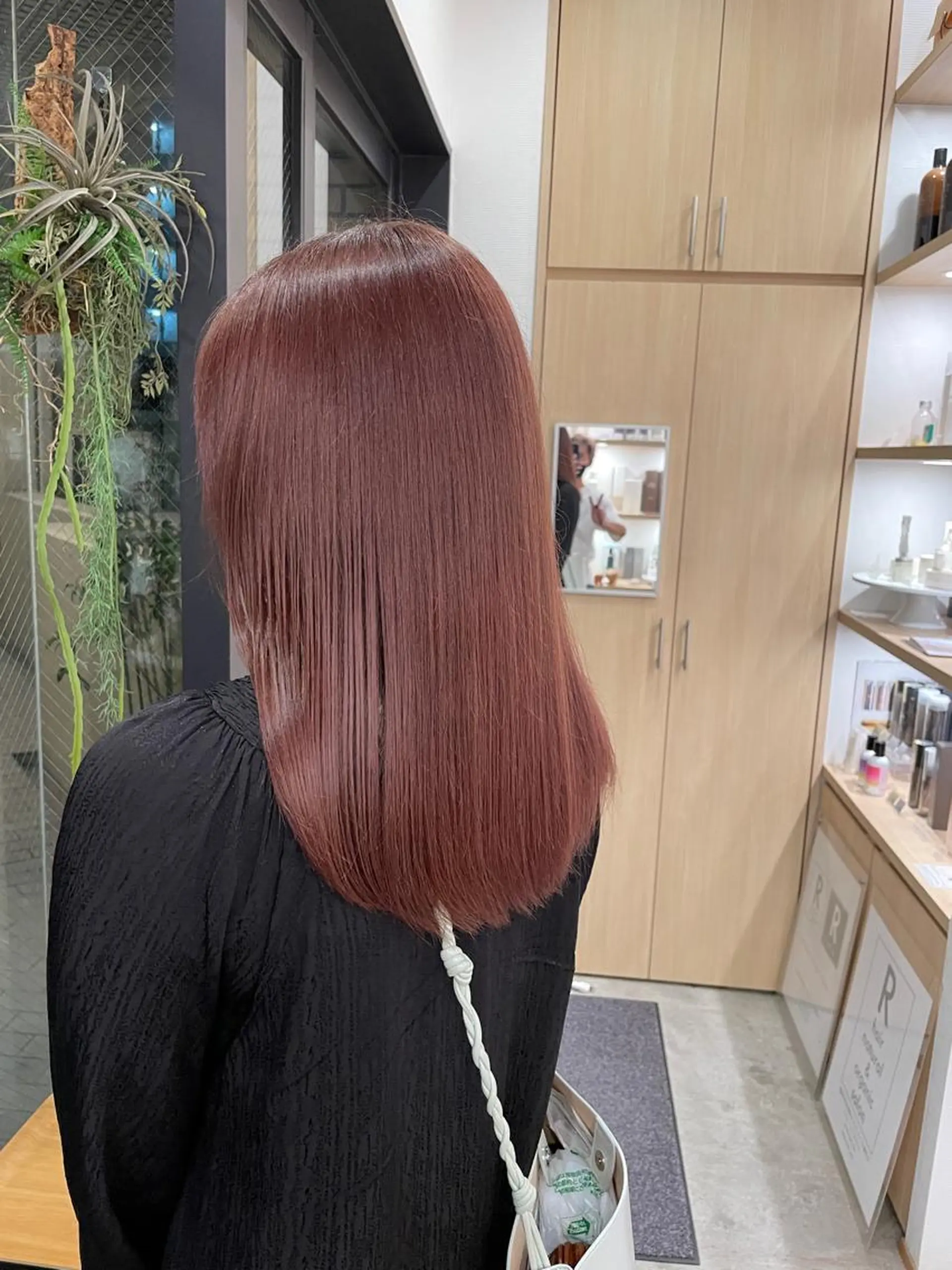 セミロング ピンクブラウン ヘアカラー トリートメント 城　健太郎 💎ハイトーンのヘアスタイル