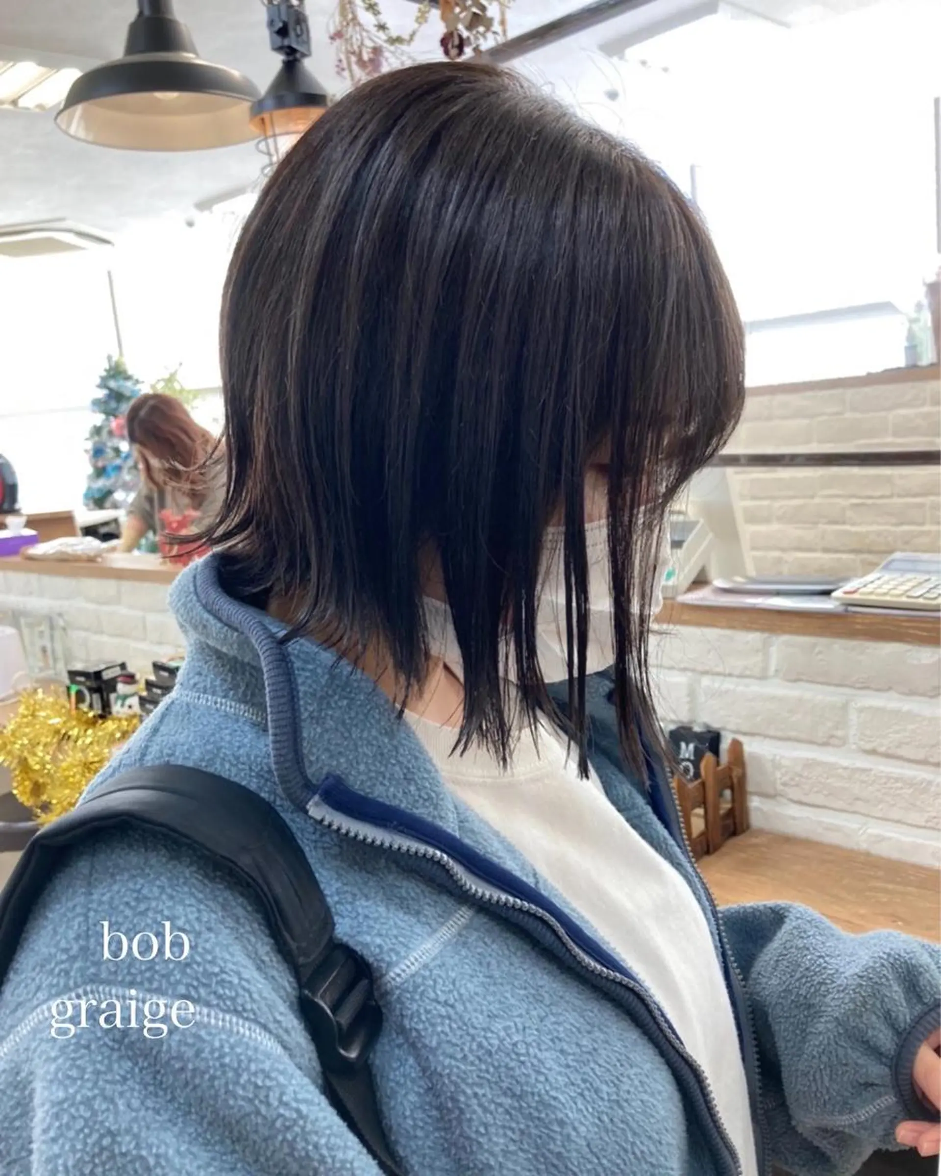 ショート カラー 切りっぱなしボブ ショートボブ ハンサムショート グレージュ ボブ カット ヘアカラー トリートメント 朝がちょっと楽しくな るshort・bobのヘアスタイル