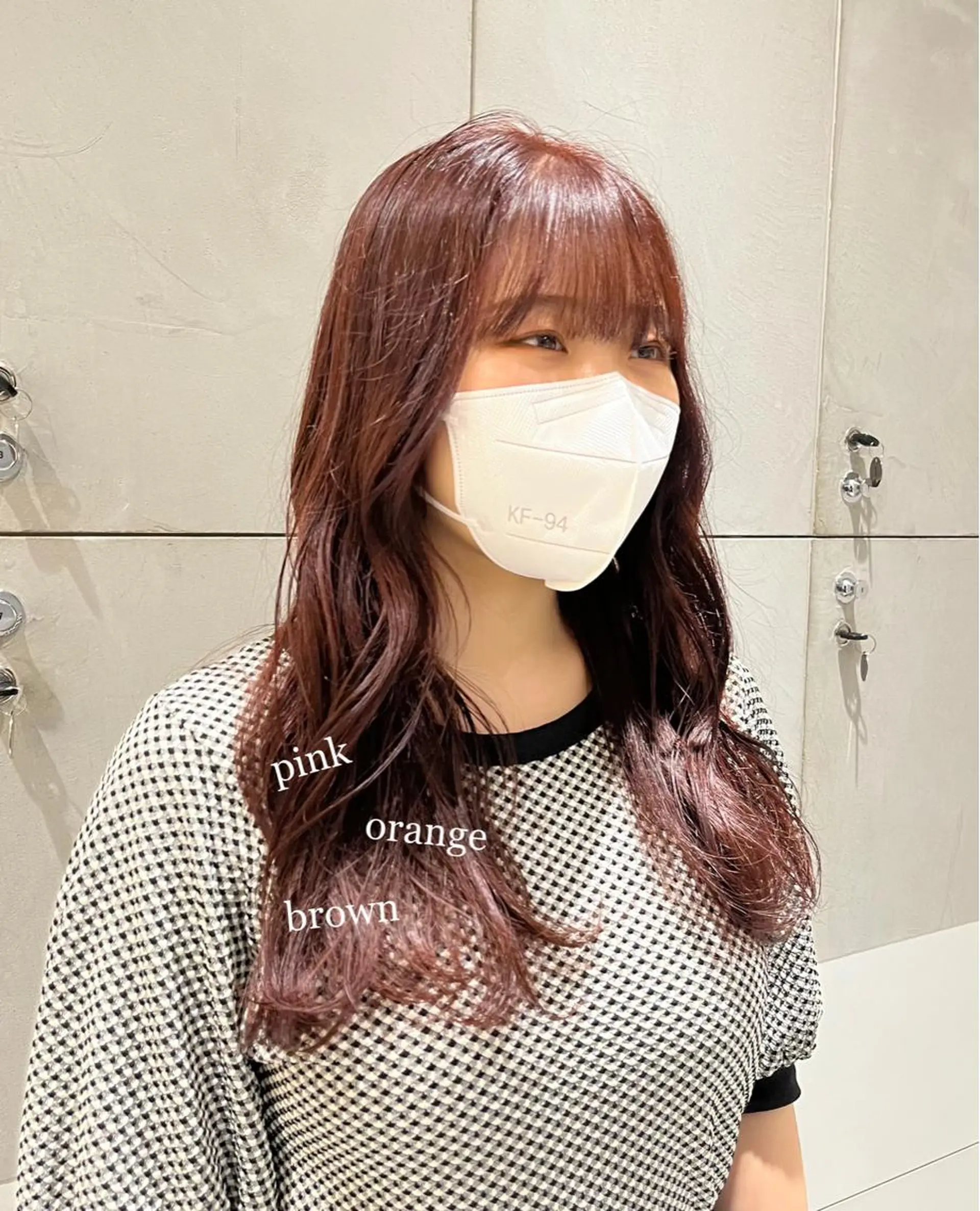 ロング カラー オレンジ ピンクカラー ヘアカラー 艶感/ナチュラル 🩵amiのヘアスタイル