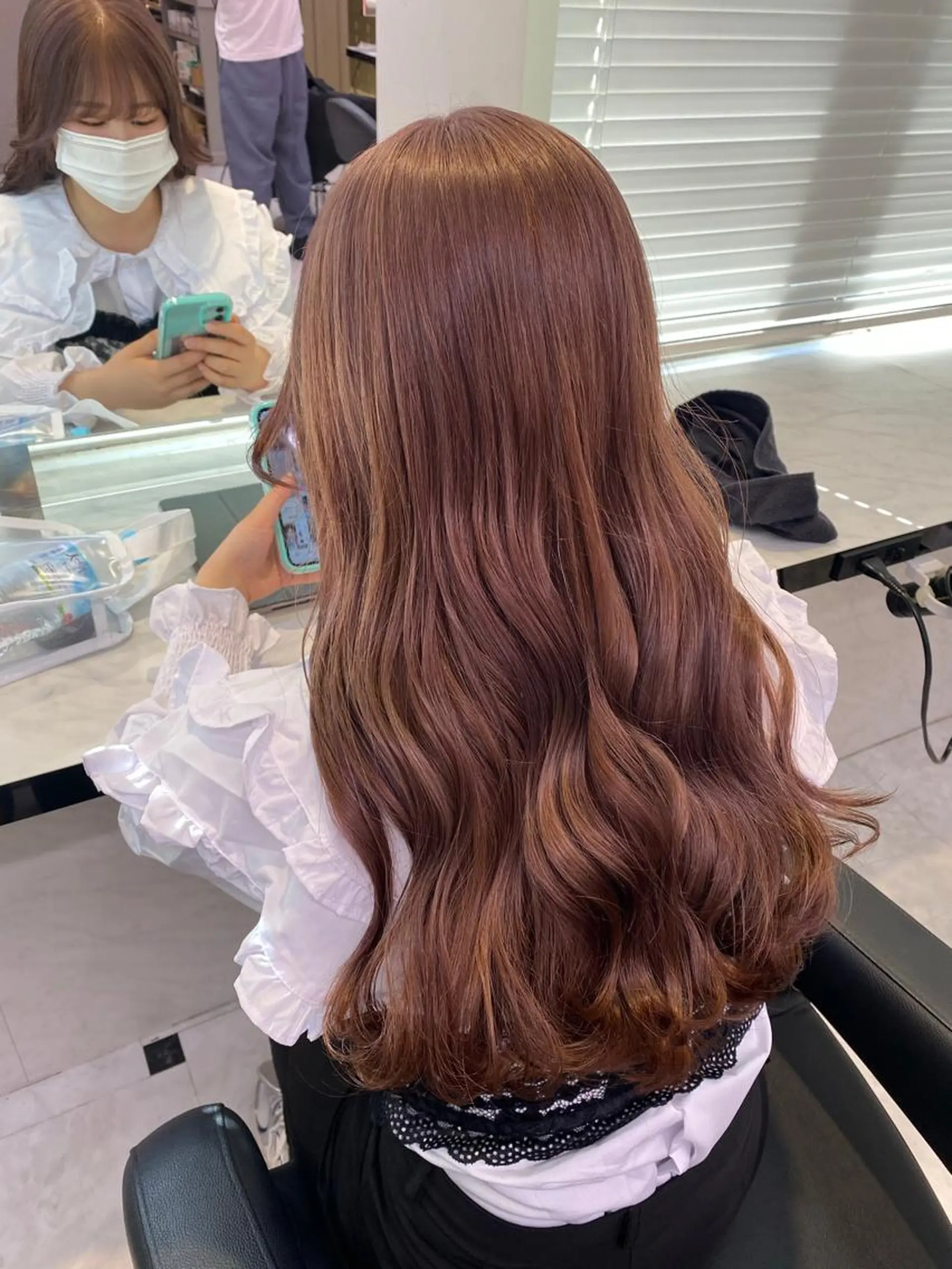 ロング カラー ダブルカラー 韓国レイヤーKYONのヘアスタイル