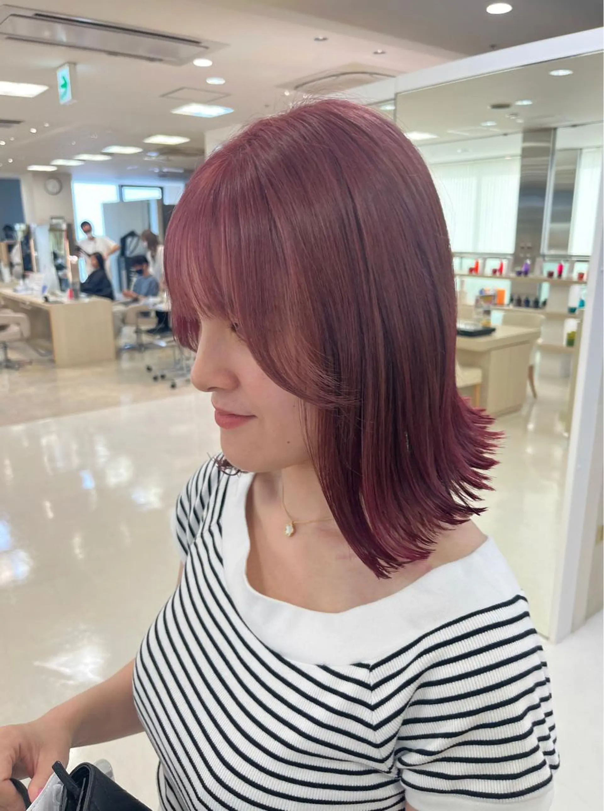 セミロング カラー カット ヘアカラー トリートメント m i k u🕊️ 韓国レイヤー/暖色のヘアスタイル