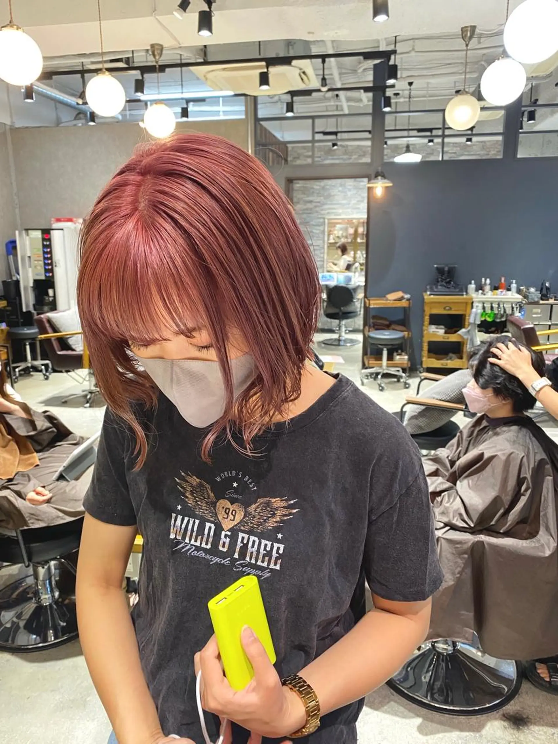 ショート カラー ヘアカラー 透明感カラー 🩰asumiのヘアスタイル