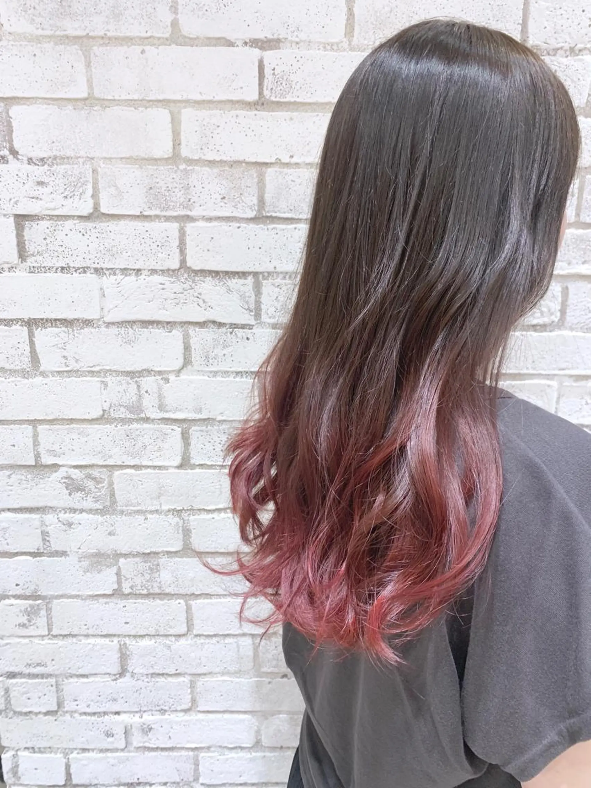 ロング カラー パーマ ヘアアレンジ グラデーションカラー ピンクカラー ヘアカラー トリートメント filo byFeria渋谷所属・縮毛矯正/美髪 髪質改善/石田幸輔のヘアスタイル