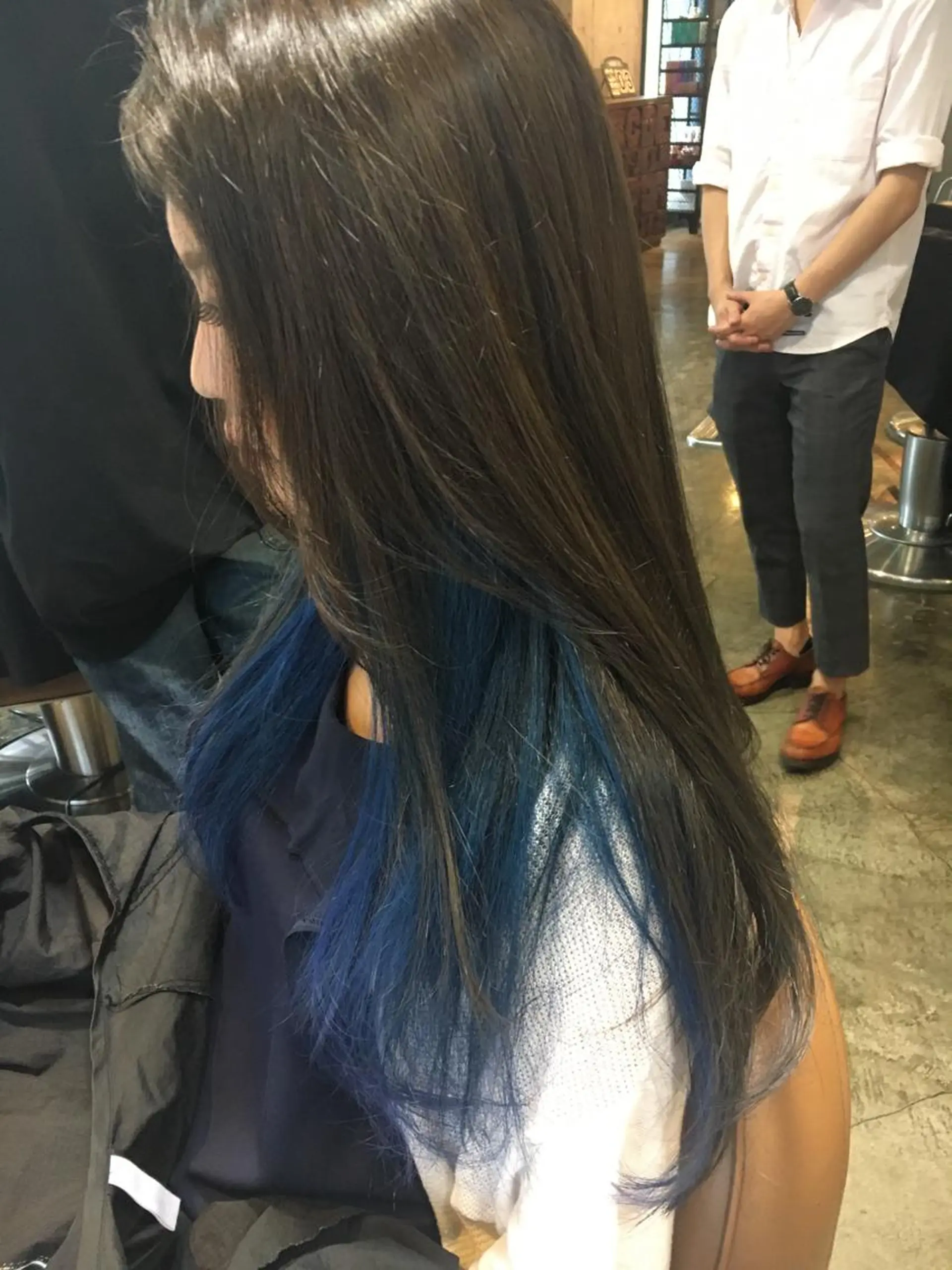 ロング カラー ブルーカラー 北條 優輝のヘアスタイル