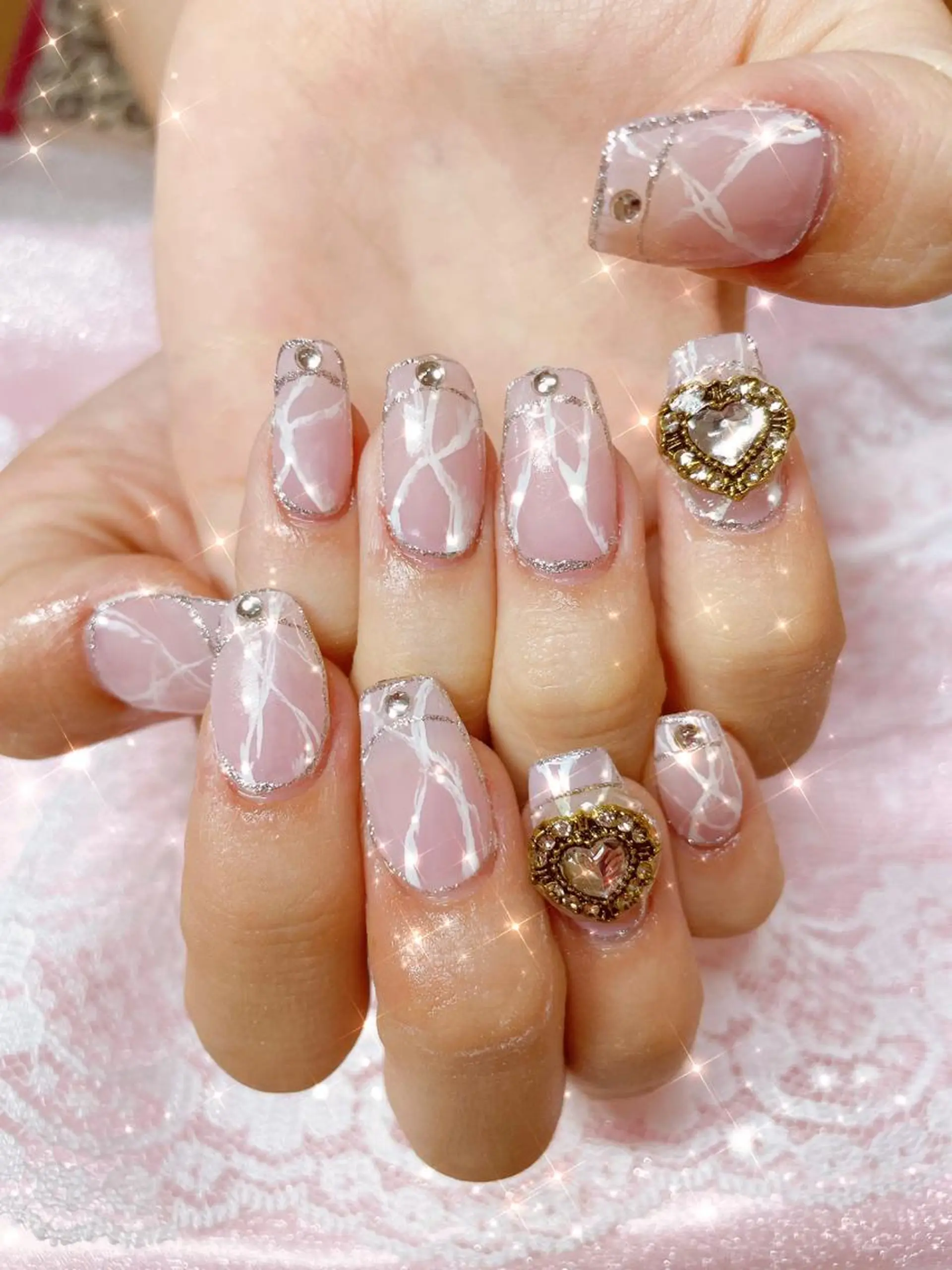 ネイル ハンドネイル twincle nailのネイルデザイン