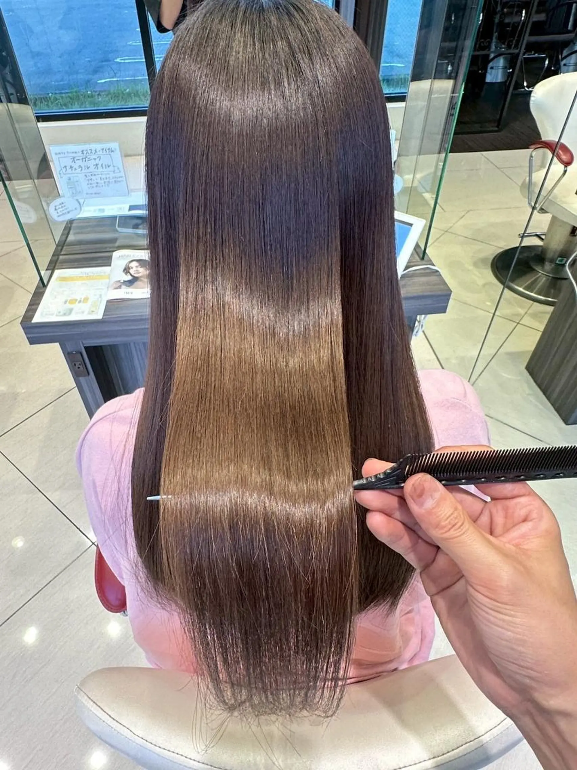 ロング 縮毛矯正 大川 有香のヘアスタイル