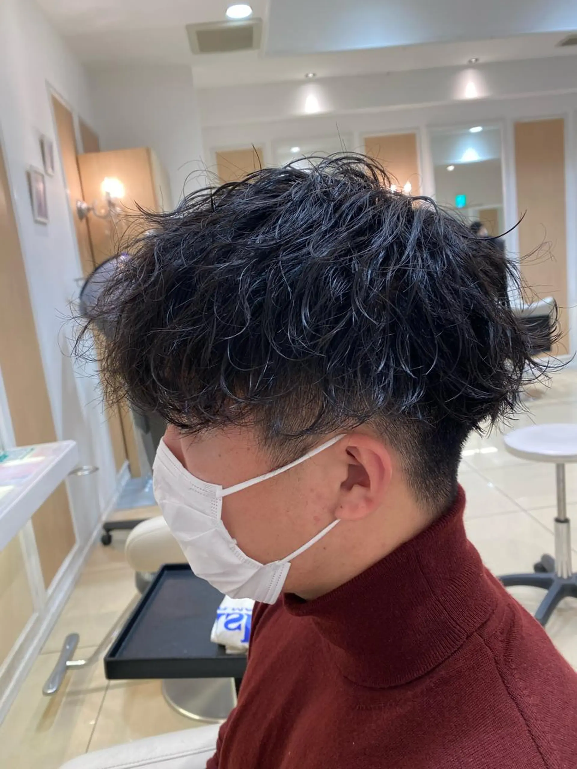 ショート パーマ メンズ カット パーマ メンズ特化型美容師 栗山勇人のヘアスタイル