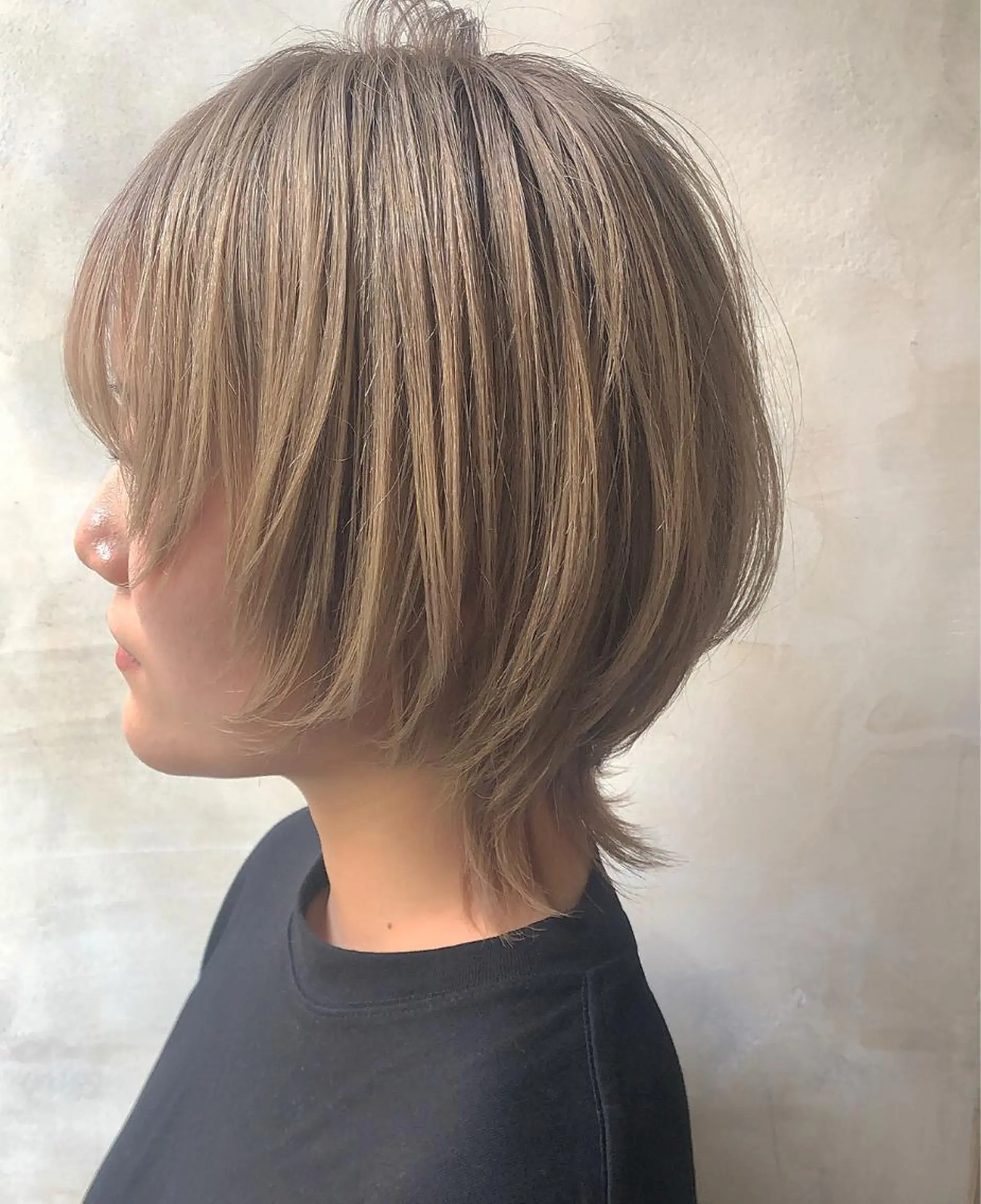 ショート カラー 圧倒的透明感カラー nana🦕のヘアスタイル