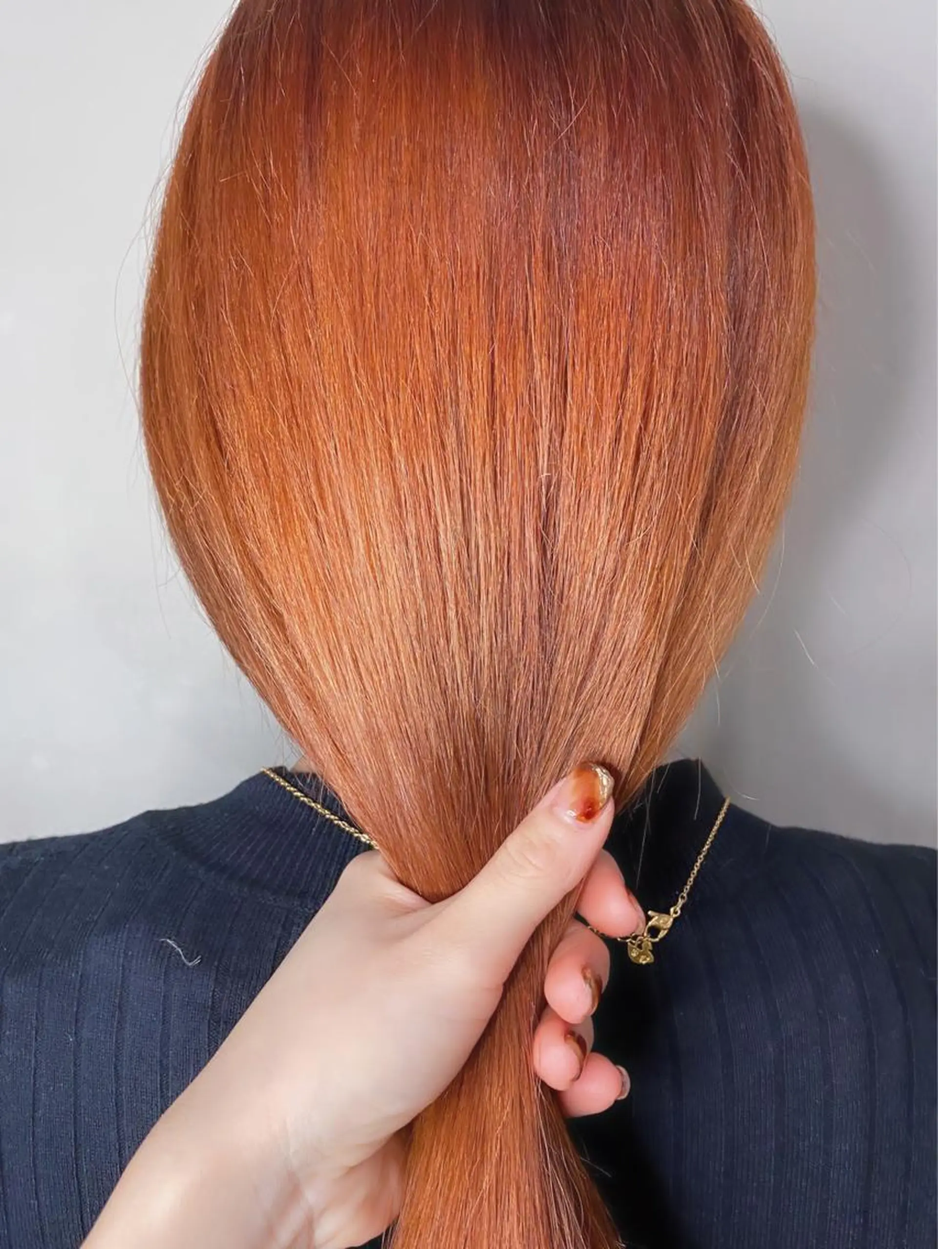 ロング カラー 畑中 愛梨のヘアスタイル