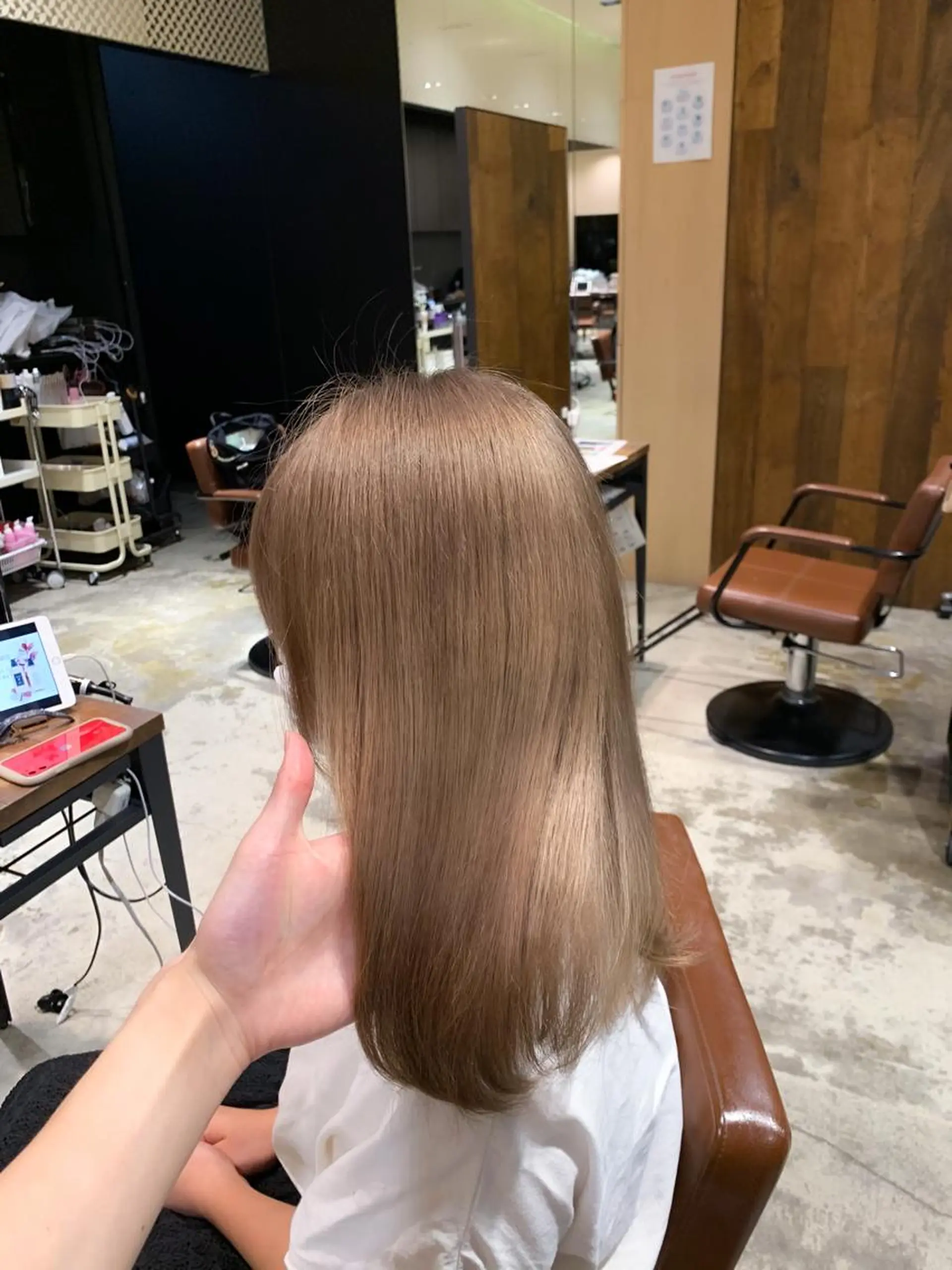 レイヤー/顔周り カット/松岡 祥利のヘアスタイル