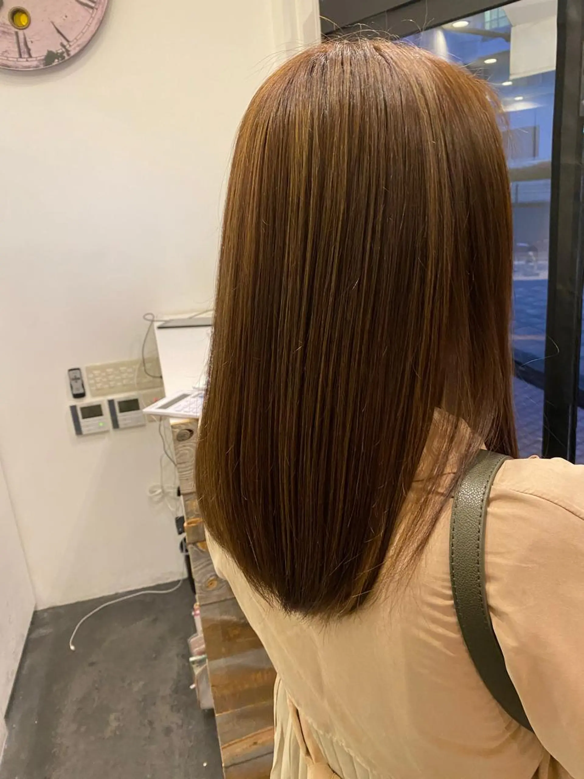 セミロング カラー TERRACE阿倍野店所属・髪質改善 大内翔太のヘアスタイル