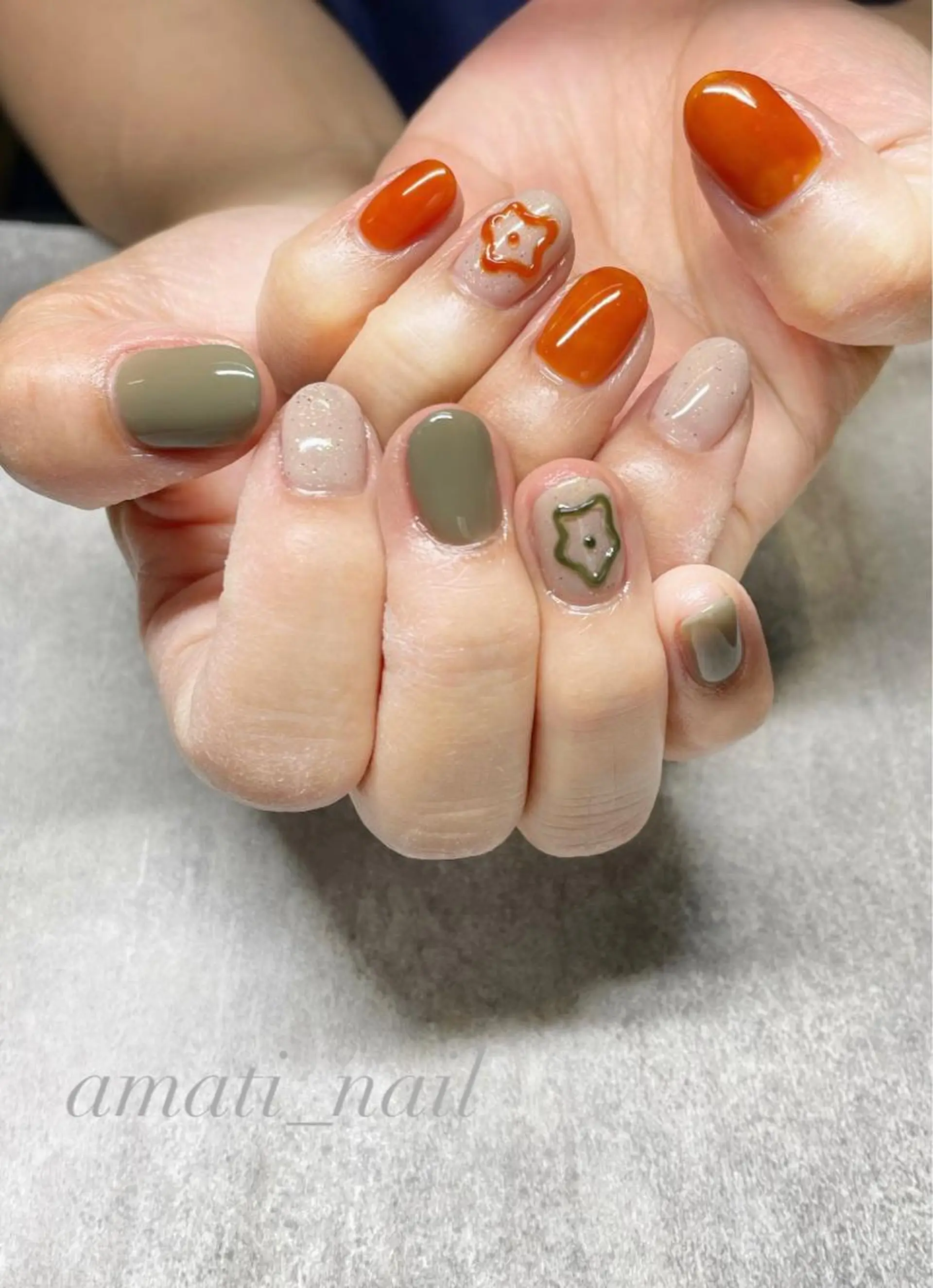 ネイル マグネットネイル ミラーネイル ニュアンスネイル ワンカラーネイル 春ネイル ハンドネイル amati_nail TAKAKOのネイルデザイン