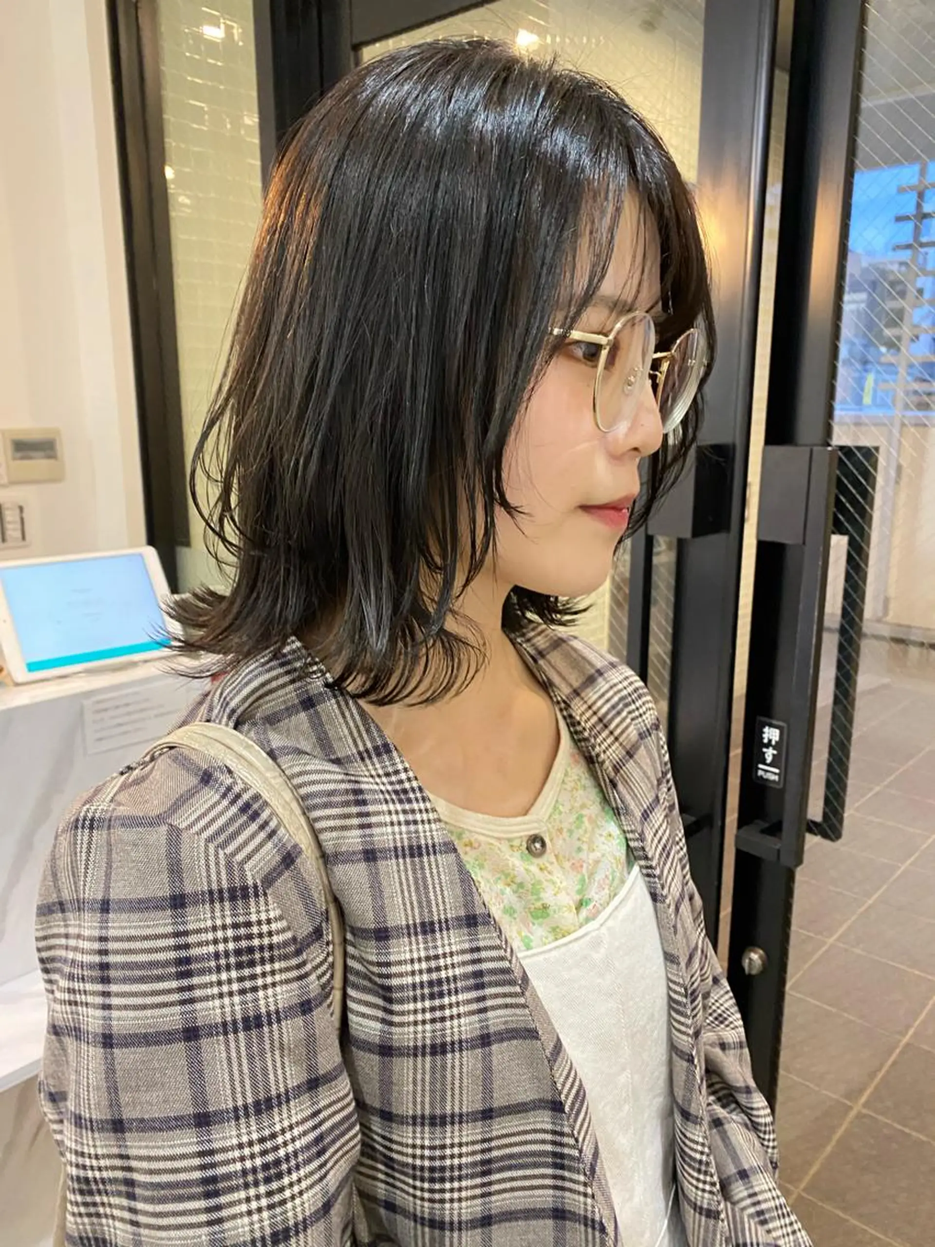 ミディアム カラー ボブ レイヤーカット ♡manami ♡のヘアスタイル