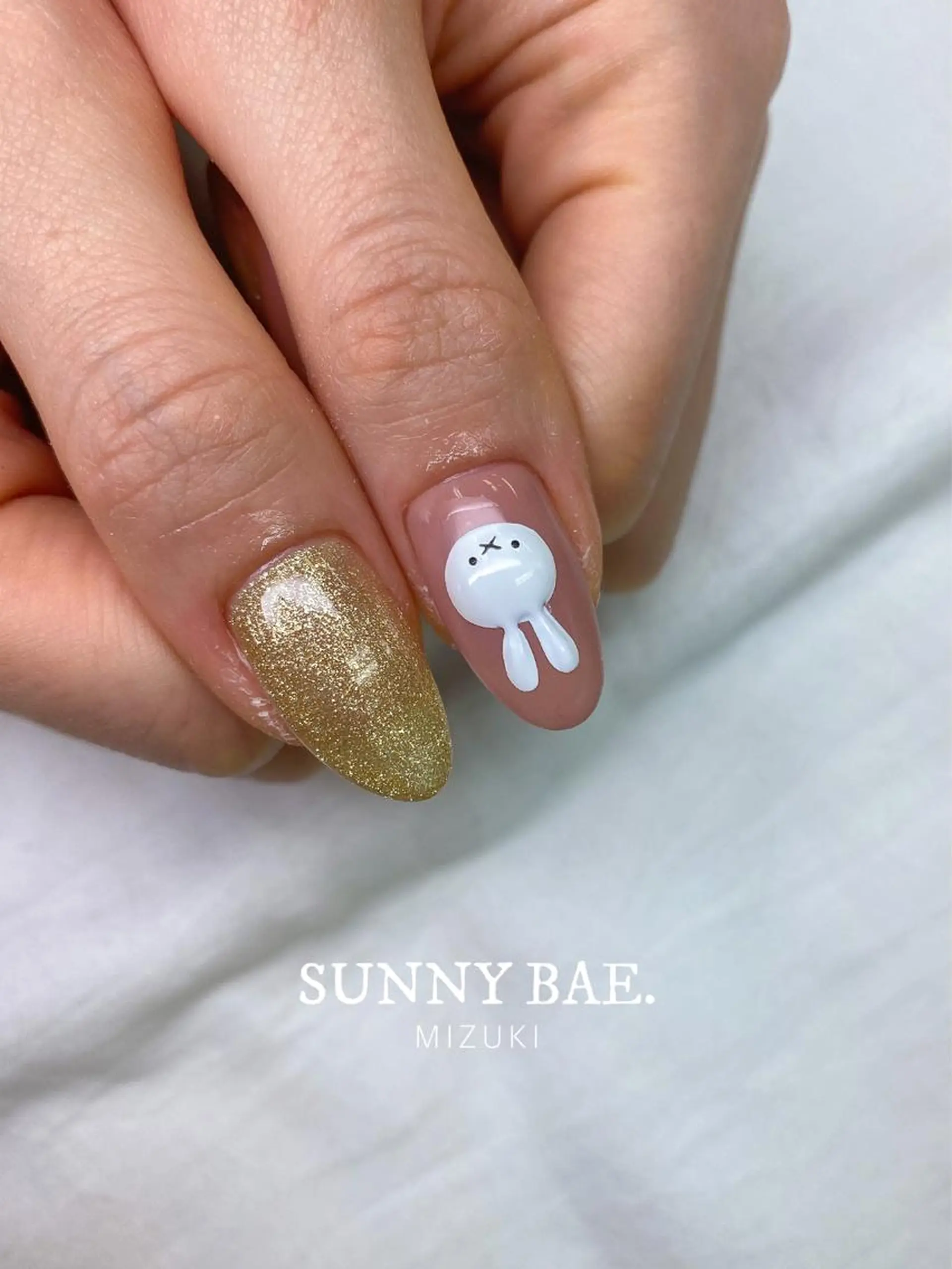 ネイル ハート ミラーネイル SUNNY BAE. 🌼MIZUKIのネイルデザイン