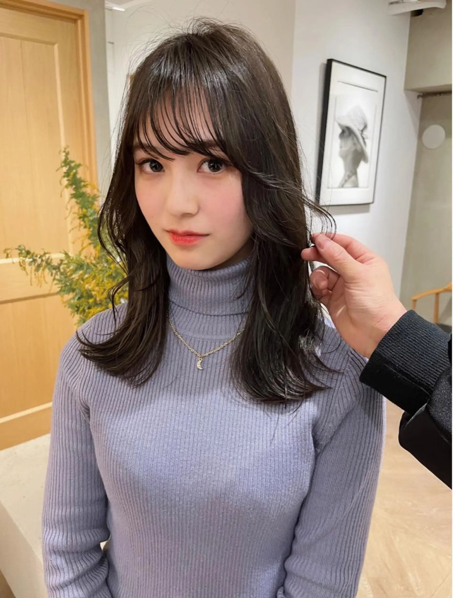 セミロング 顔周りカット レイヤーカット ✨️奥田良太✨️のヘアスタイル