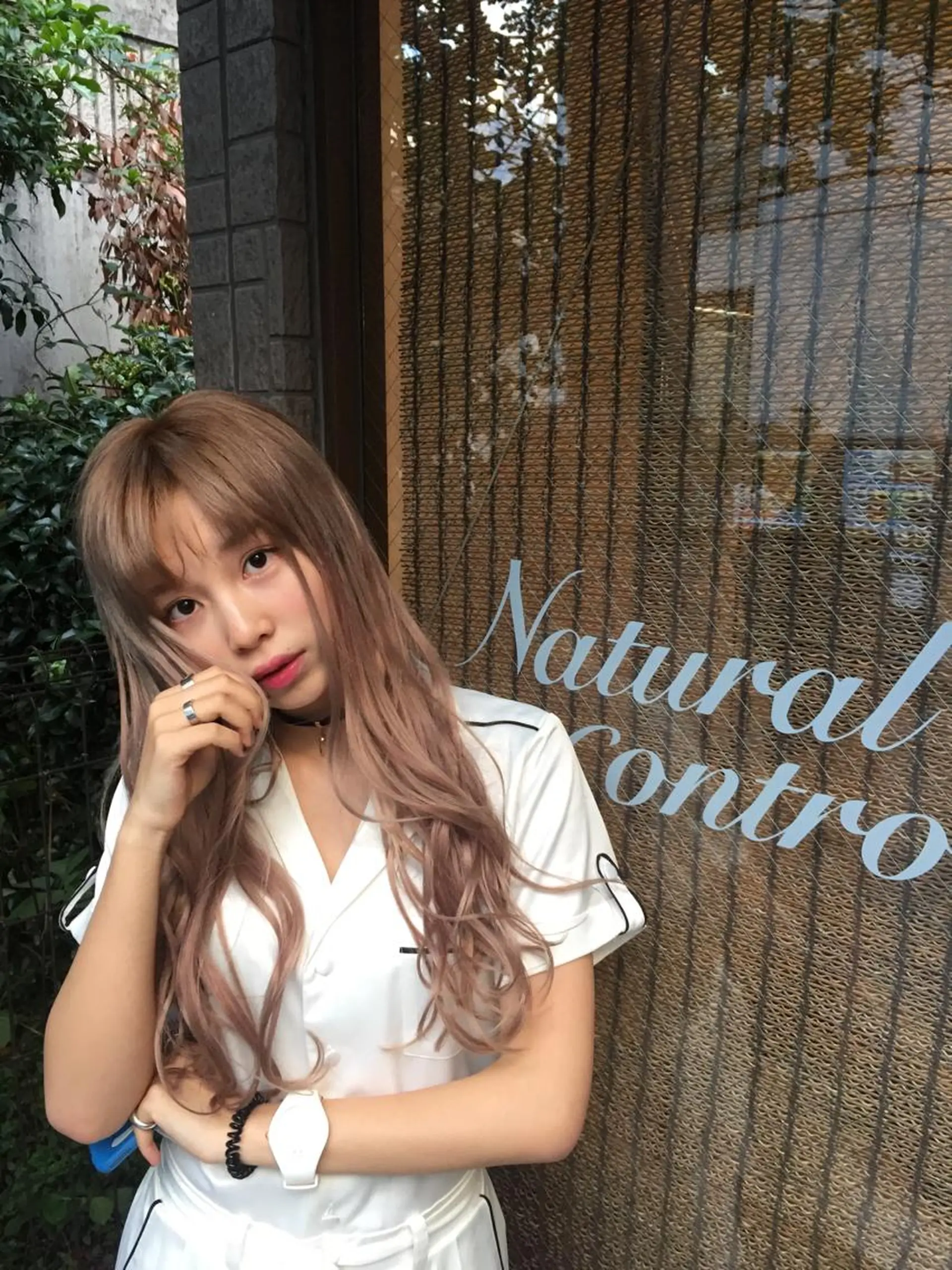 ミディアム セミロング ロング カラー シールエクステ ブリーチ エクステ ALLY（アリー）所属・ミニモお気に入り数 No.1宍戸雄弥のヘアスタイル