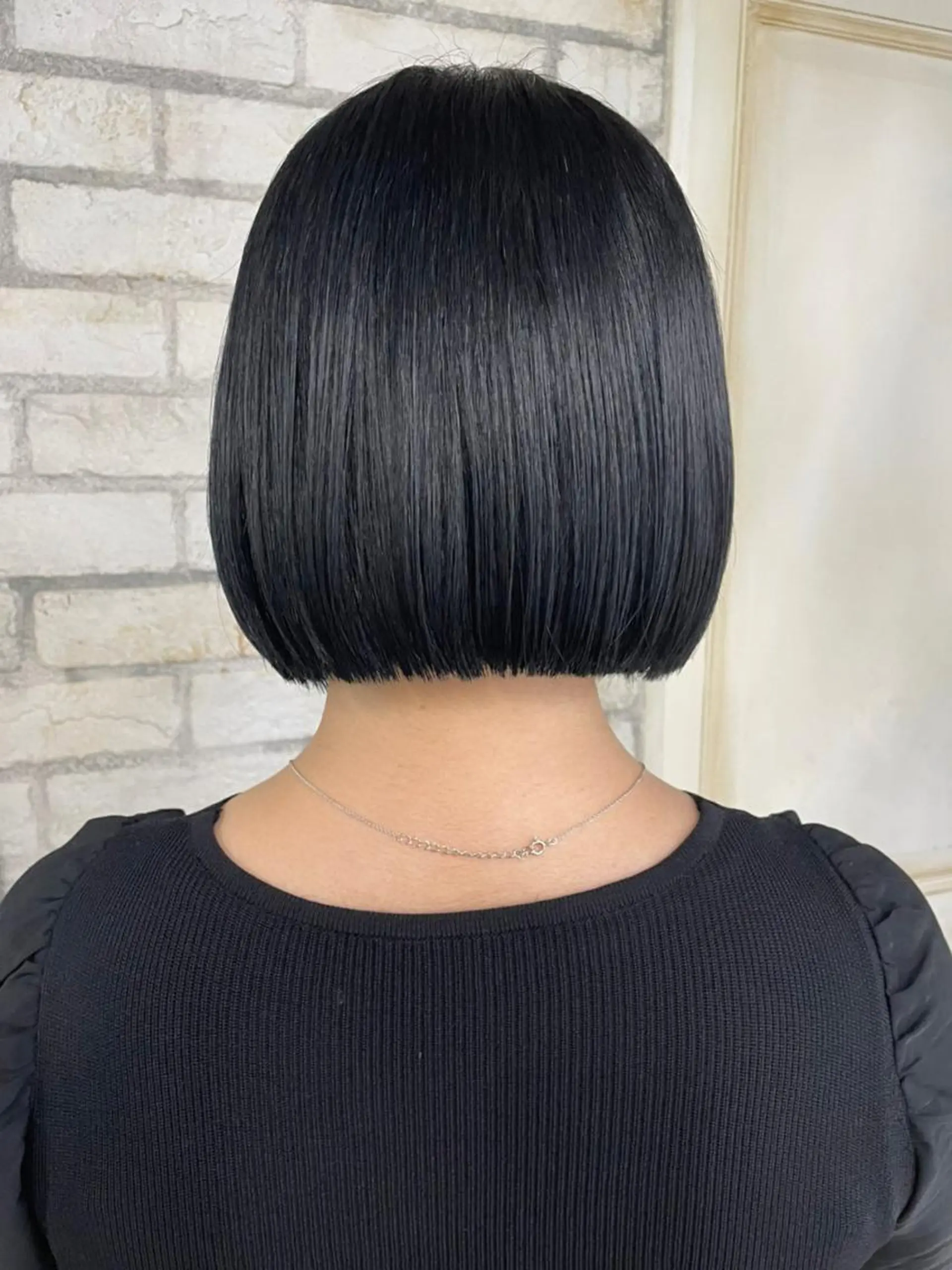 ミディアム パーマ ヘアアレンジ カラー 黒髪 ブルーカラー ブルーブラック ボブ ITbyALBUM 藤沢店のヘアスタイル