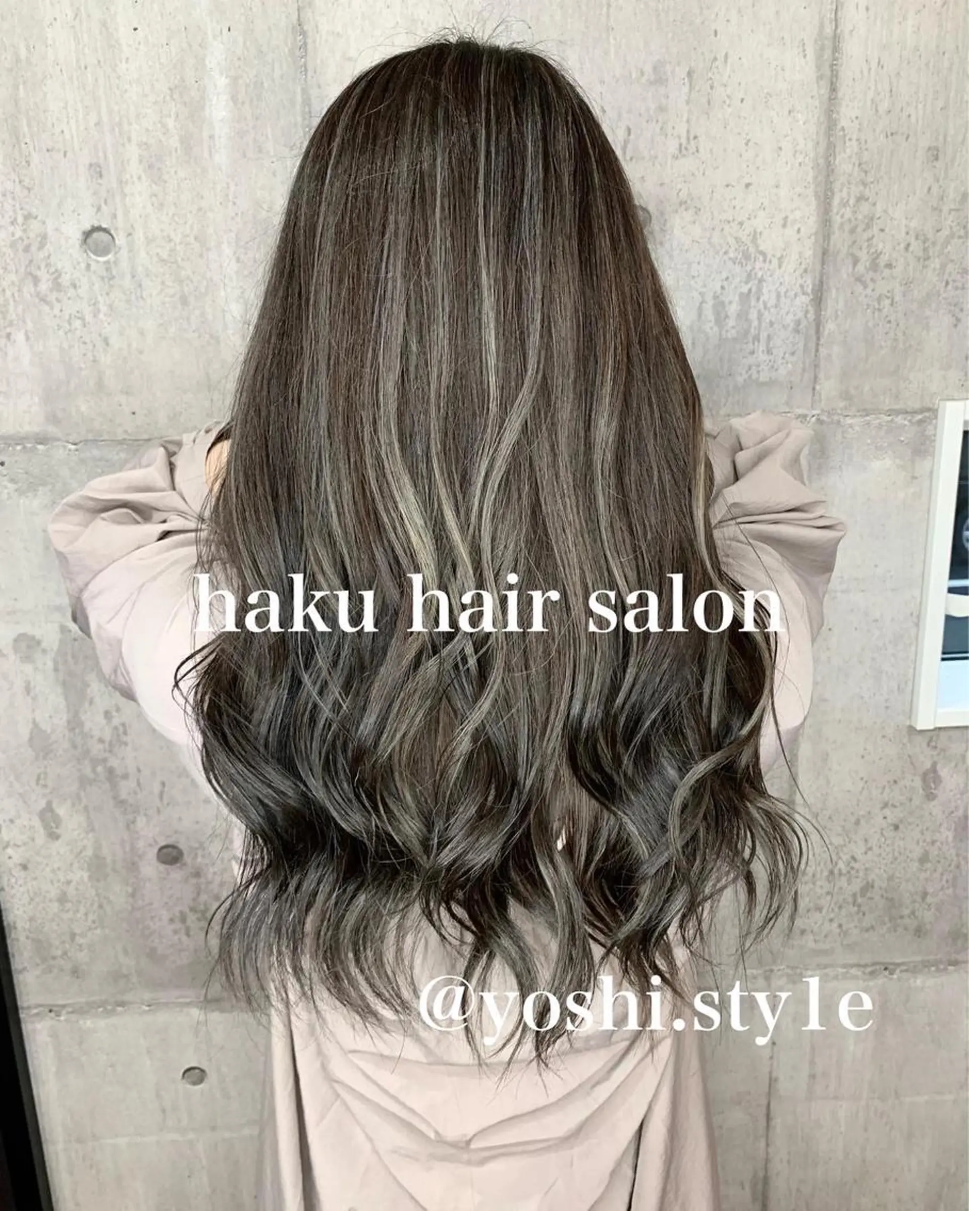 セミロング ハイライト Welila by haku所属・Yuuki ウェリラバイハクのヘアスタイル