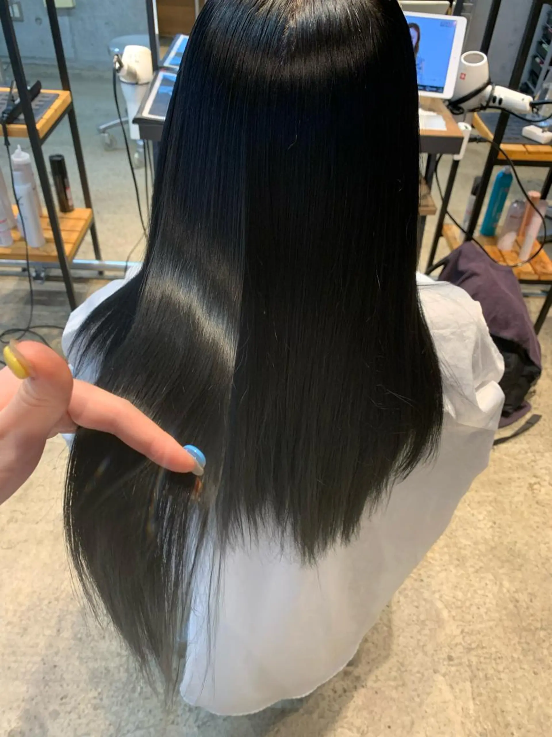 ロング ally hairsalon所属・Emi .のヘアスタイル