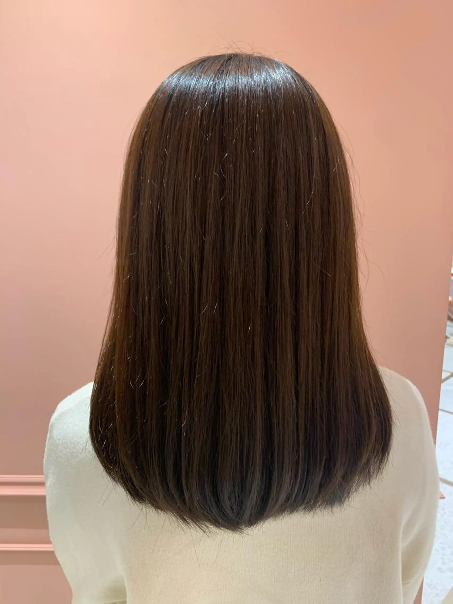 セミロング u n aのヘアスタイル