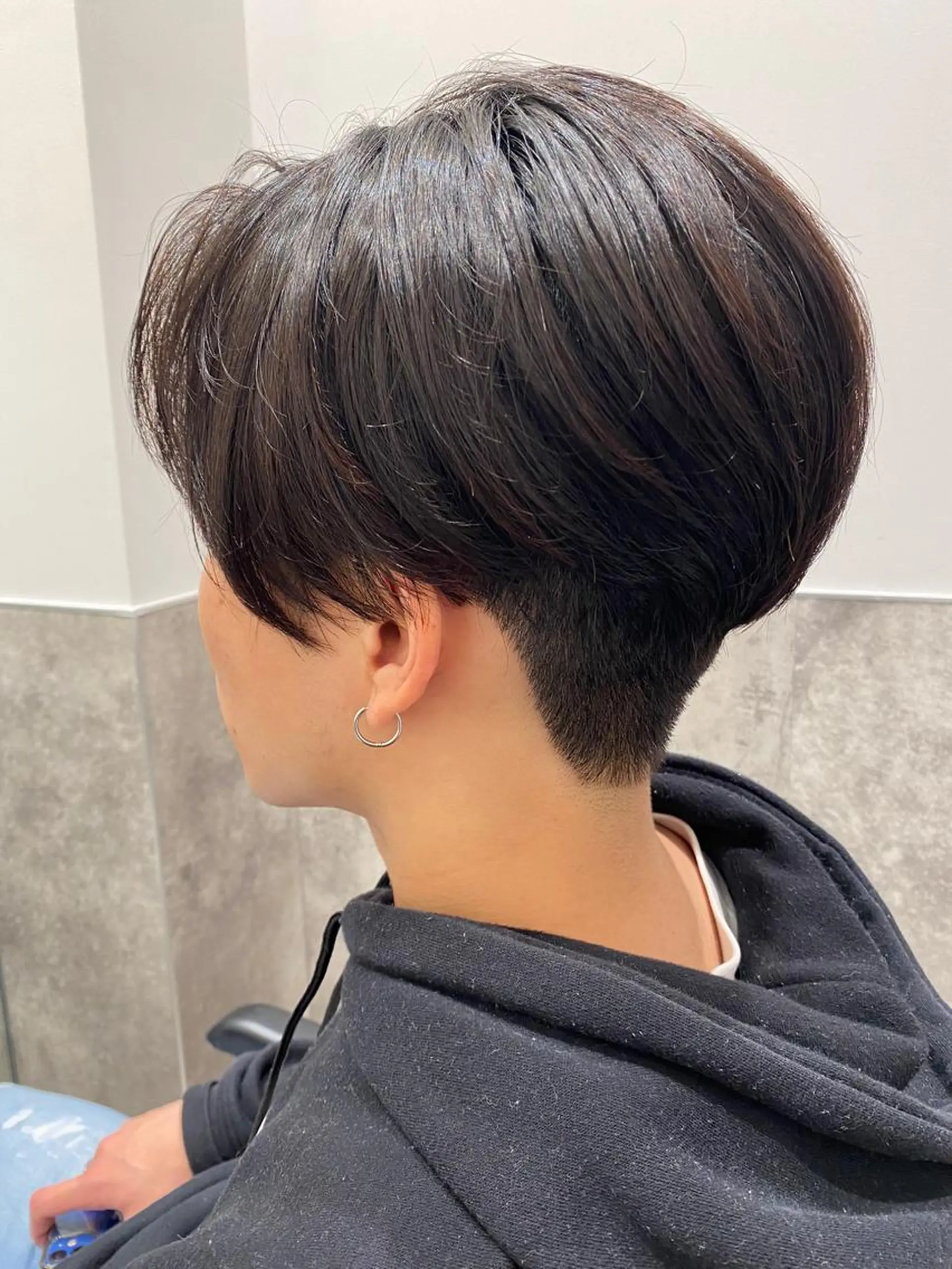 ショート メンズ カット パーマ 縮毛矯正 トリートメント 店舗移動します ご連絡くださいESAのヘアスタイル