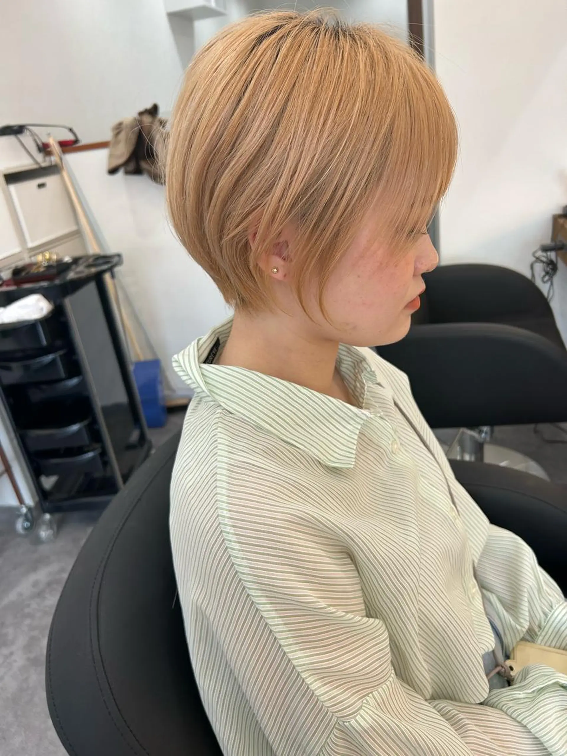 ショート ショートボブ 韓国風カラー ボブ ハイライト 髪質改善 ヘアカラー トリートメント hair terra ce M奈良店のヘアスタイル