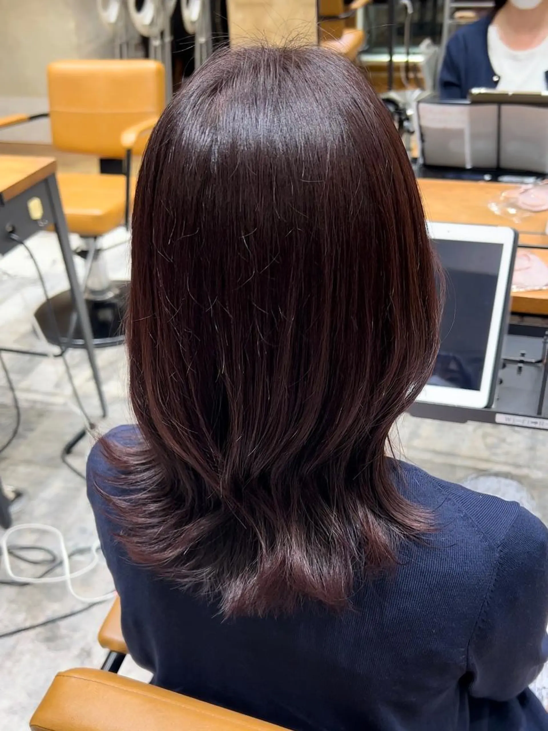 ミディアム くびれヘア 髪質改善 縮毛矯正 カット ヘアカラー トリートメント 🧡くびれヘア/前髪 顔周り🧡久原結衣のヘアスタイル