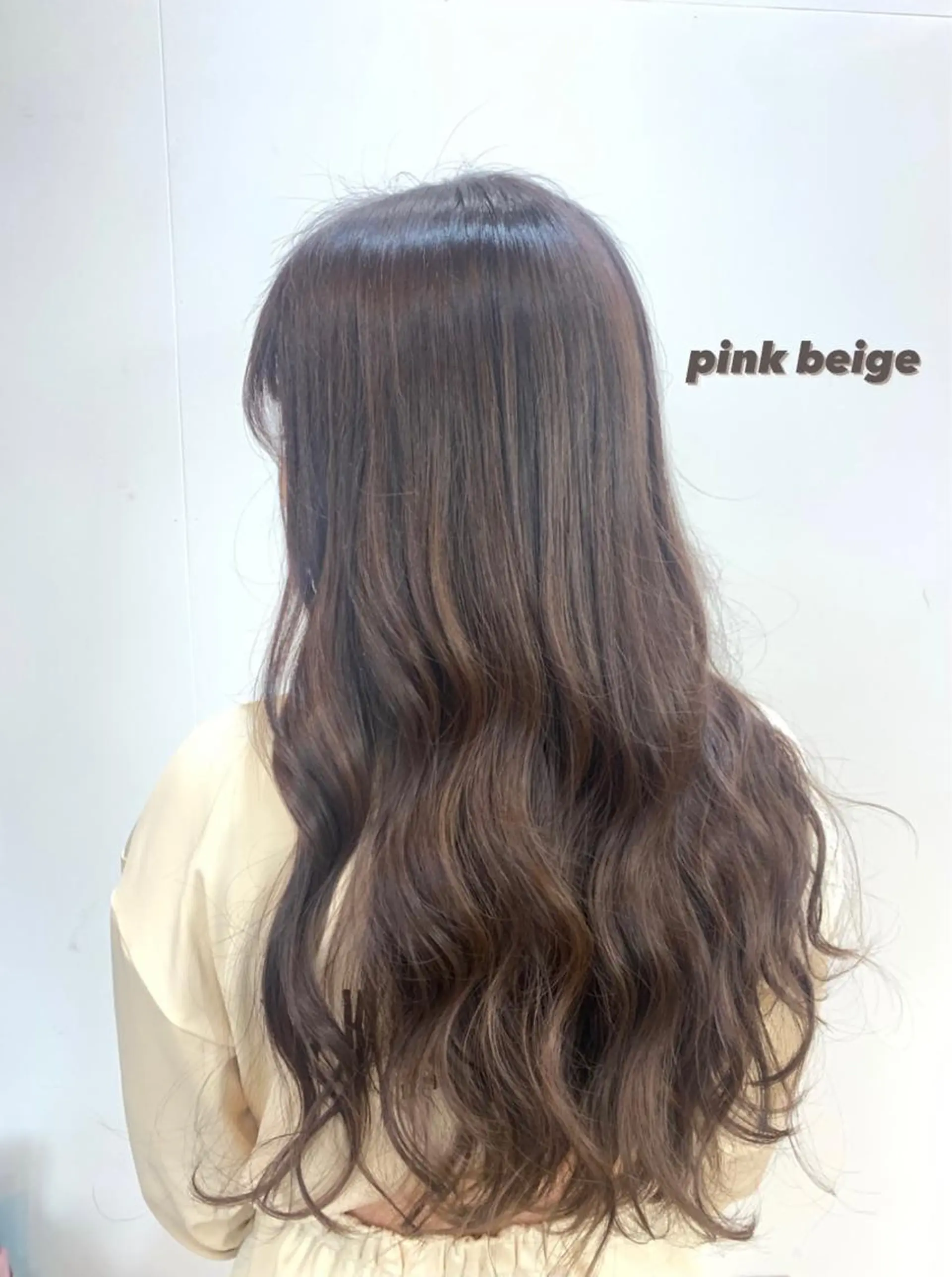ロング カラー Nagisa🥥🧡 南森町駅 徒歩30秒のヘアスタイル