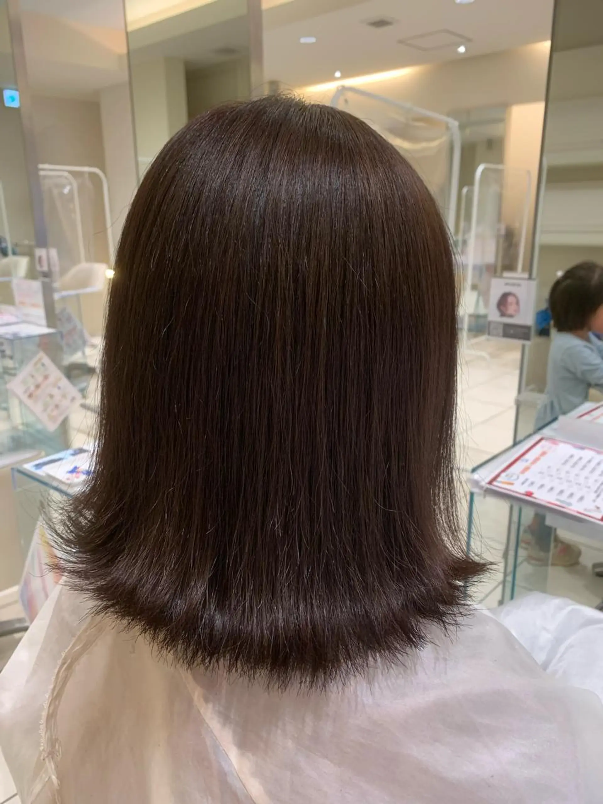 ミディアム MODE K's eau松下仁美のヘアスタイル