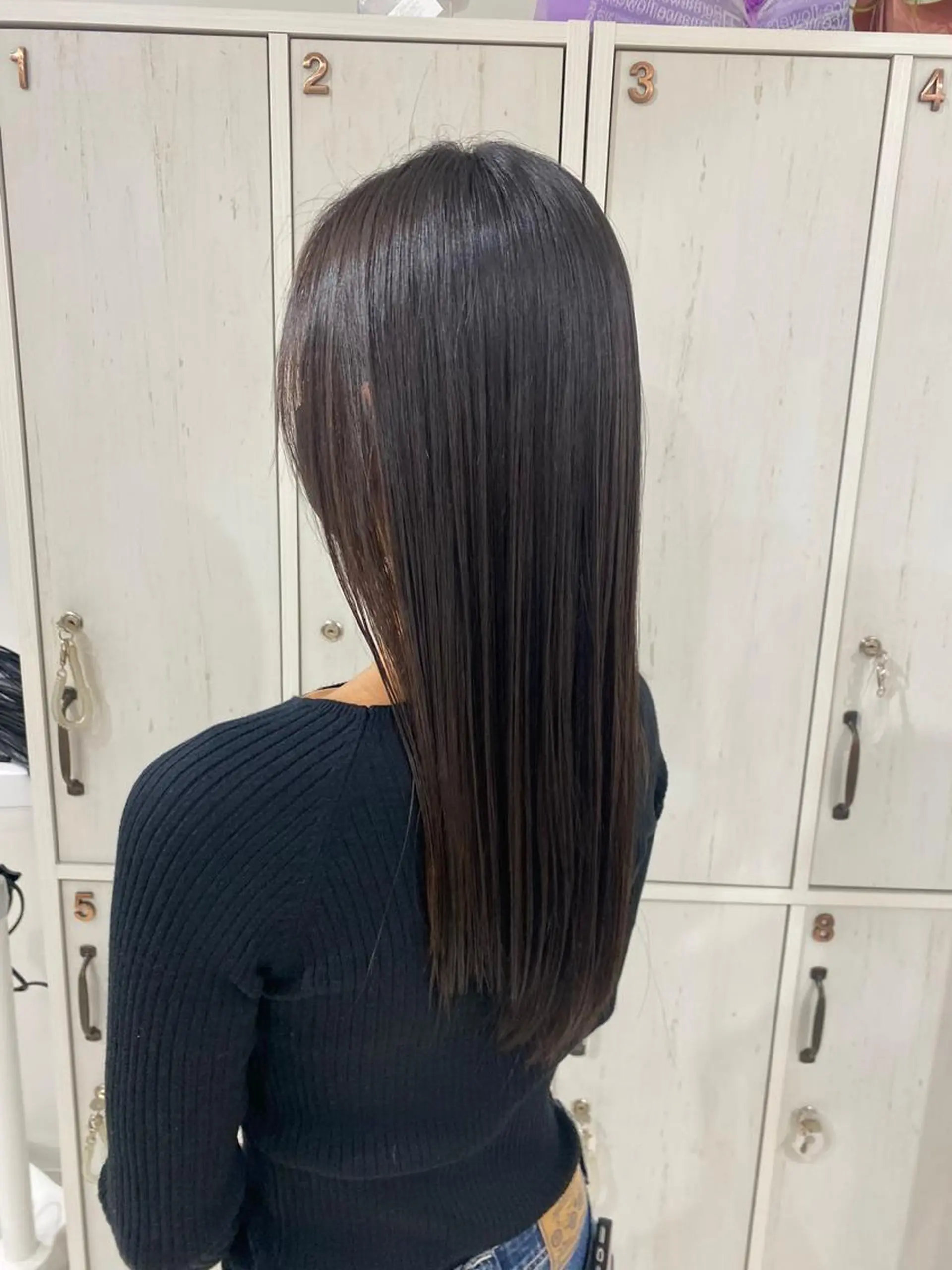 ロング ヘアカラー 山﨑 燦人のヘアスタイル