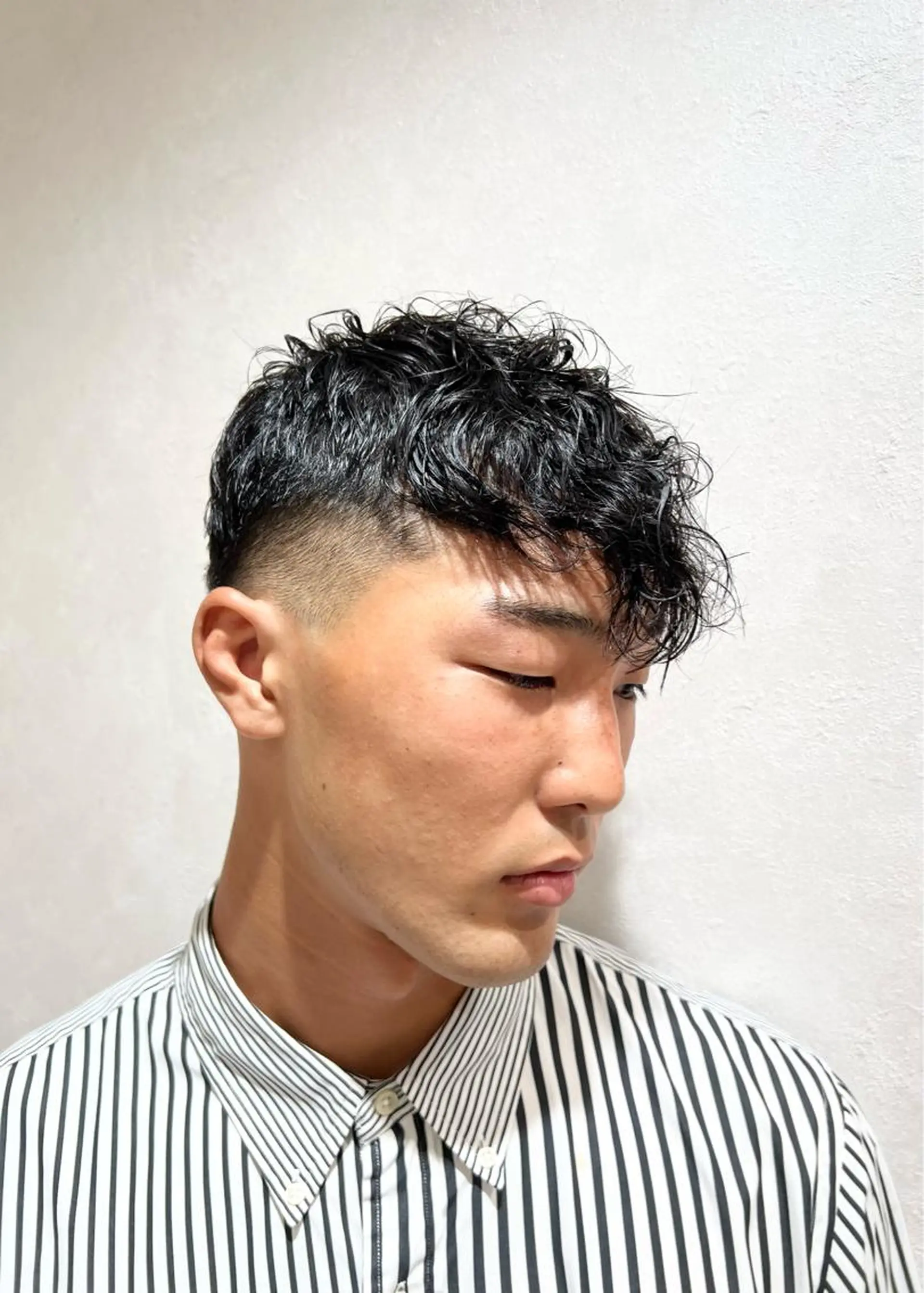 パーマ メンズ フェードカット メンズパーマ スキンフェード 波巻きパーマ スパイラルパーマ カット 縮毛矯正 Camishi所属・瀬野凌介/メンズ カット/パーマのヘアスタイル