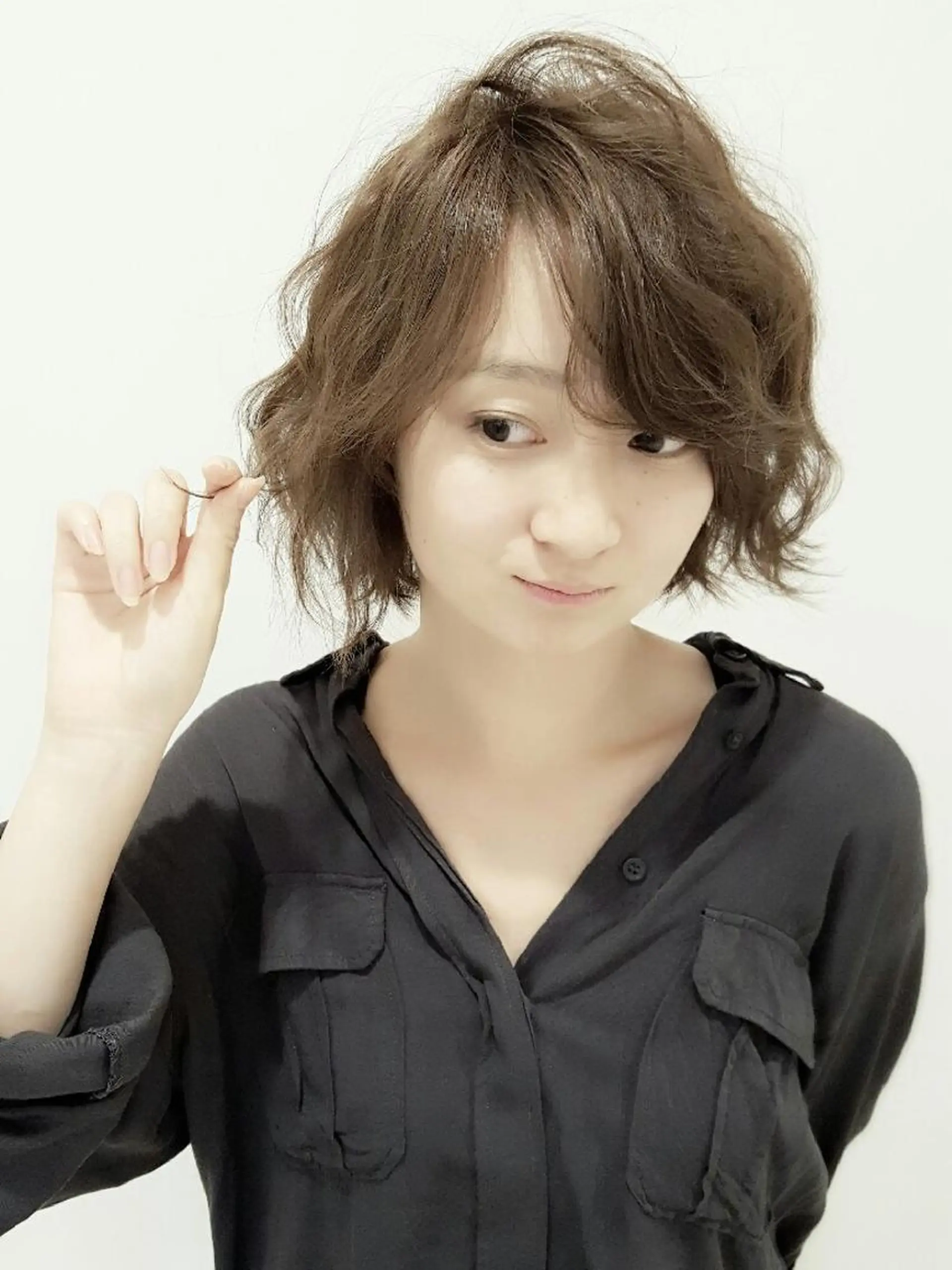 ショート カラー イルミナカラー ヘアカラー トリートメント 中村 光樹のヘアスタイル