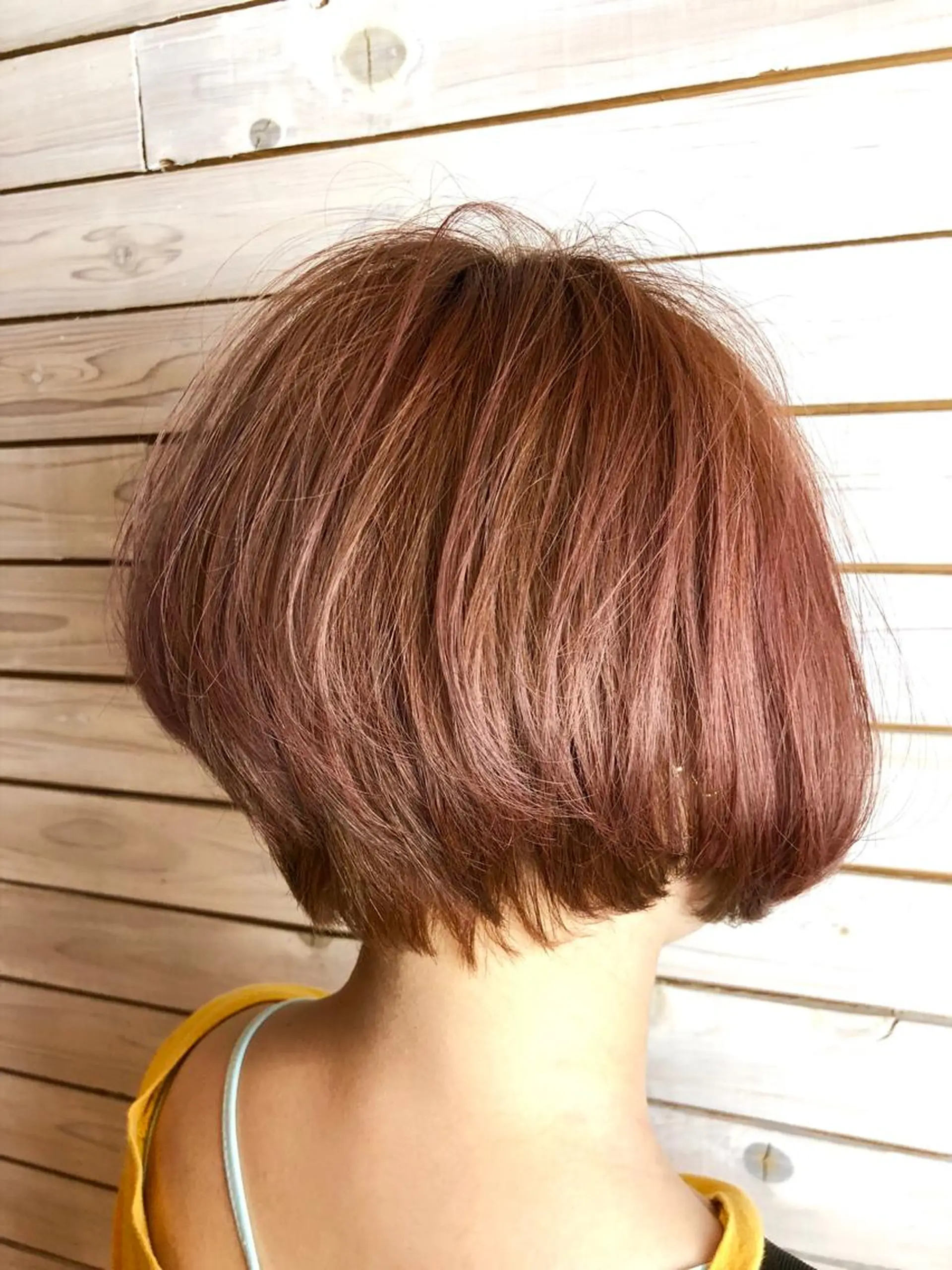 ショート カット ヘアカラー 藤井 一輝のヘアスタイル