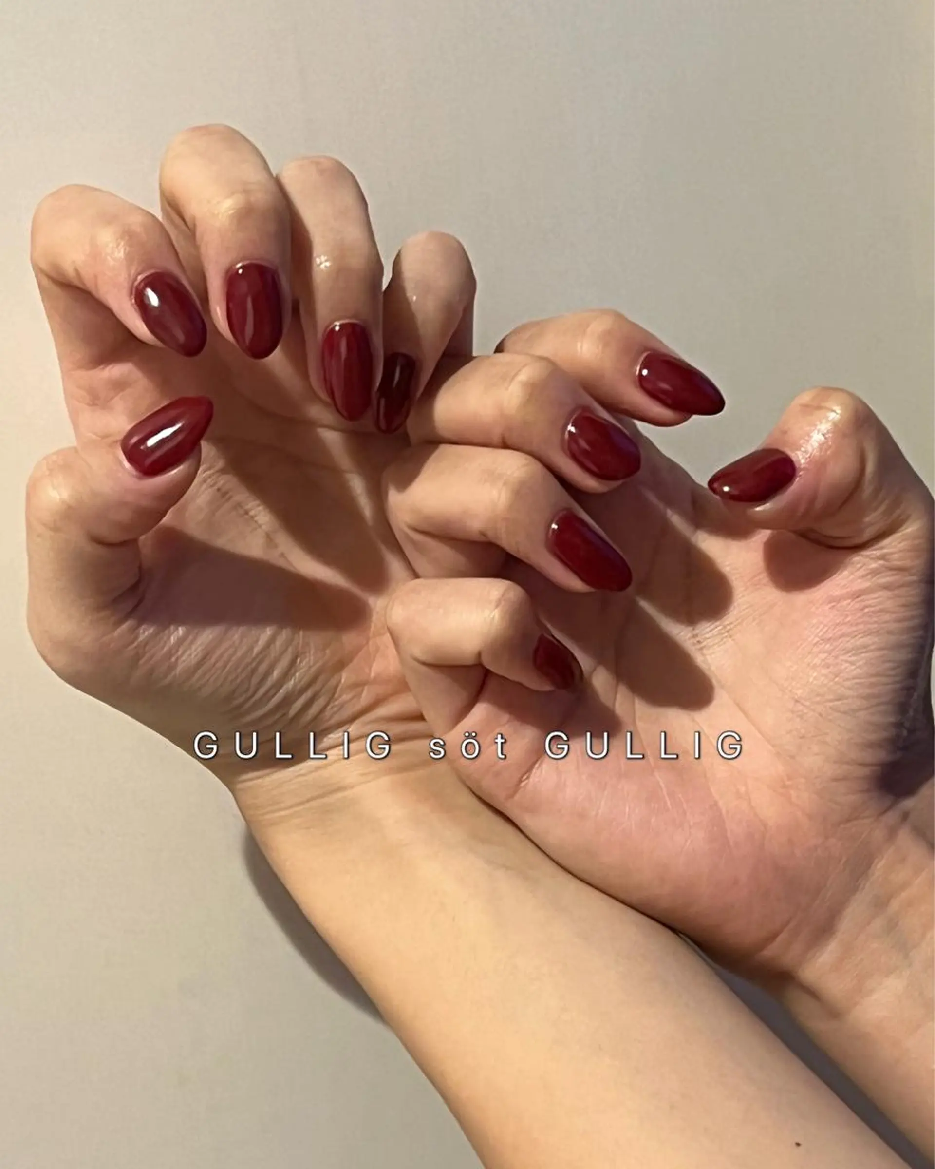 ネイル GULLIG söt GULLIGのネイルデザイン