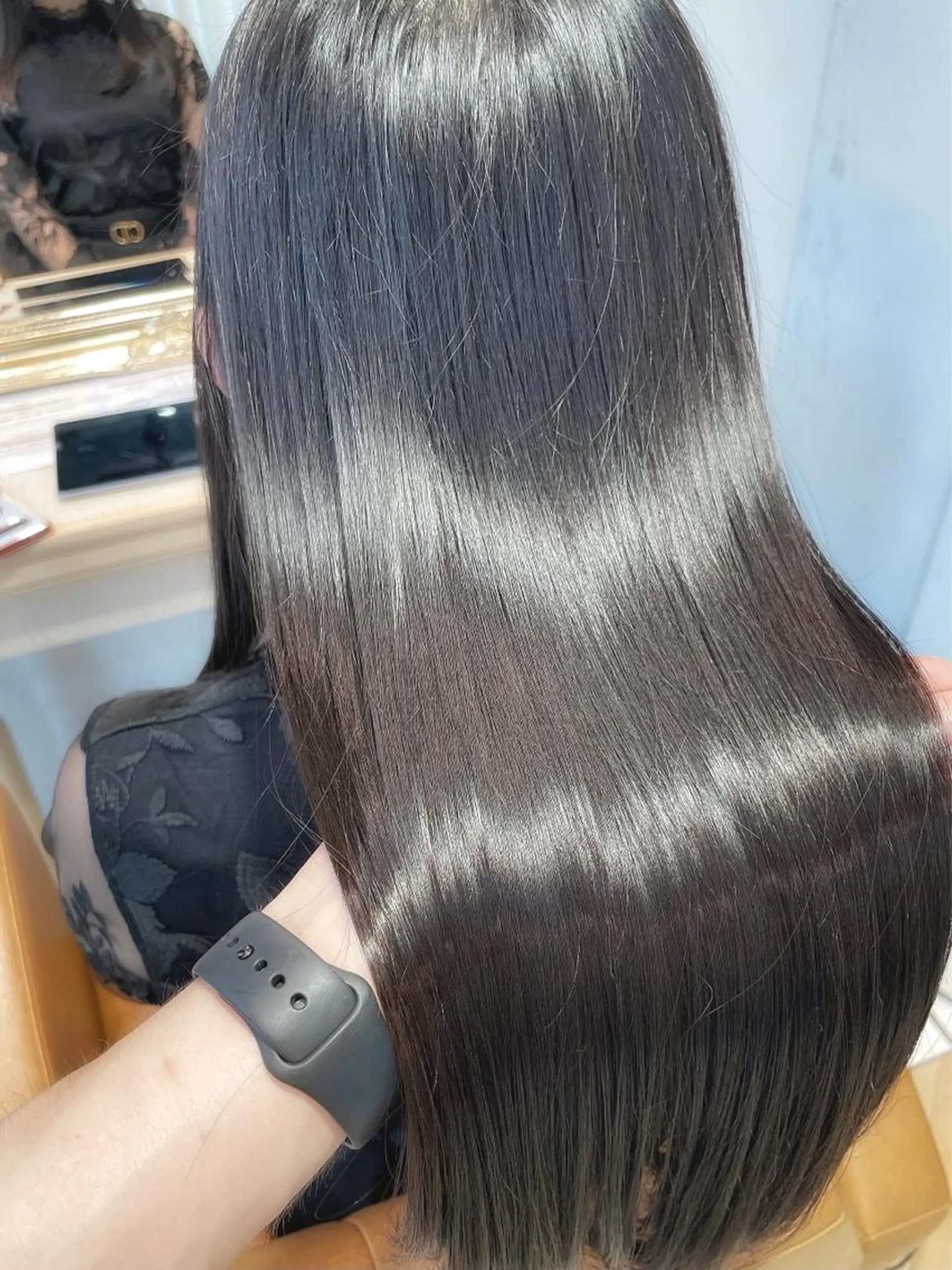 セミロング カラー パーマ ヘアアレンジ キッズ ネイル マツエク・マツパ カット ヘアカラー トリートメント Lond jeloud 名古屋所属・髪質改善/エクステ の達人/杉原碧仁のヘアスタイル
