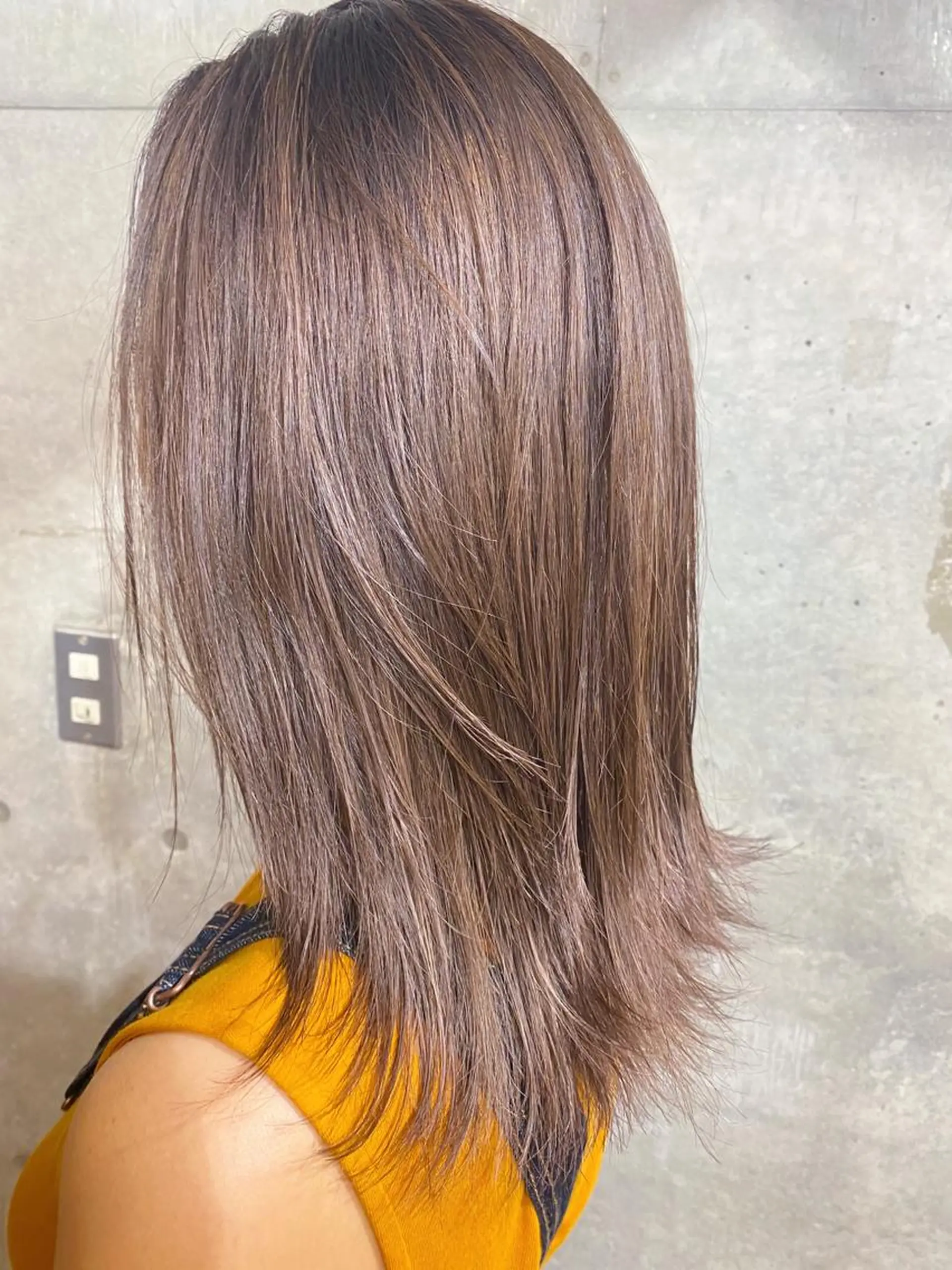 ミディアム カラー ヘアアレンジ アディクシーカラー バレイヤージュ ベージュカラー ブリーチ ブロンド ヘアカラー トリートメント ヘアセット ✨ハイクオリティ✨ 山本香也のヘアスタイル